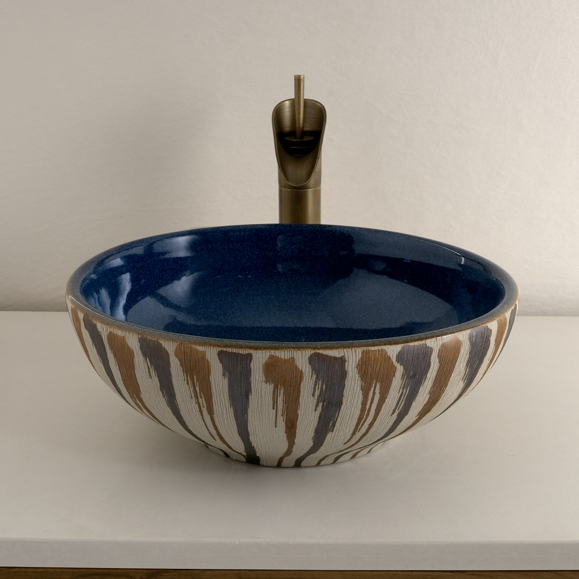Blue graffiti-style washbasin