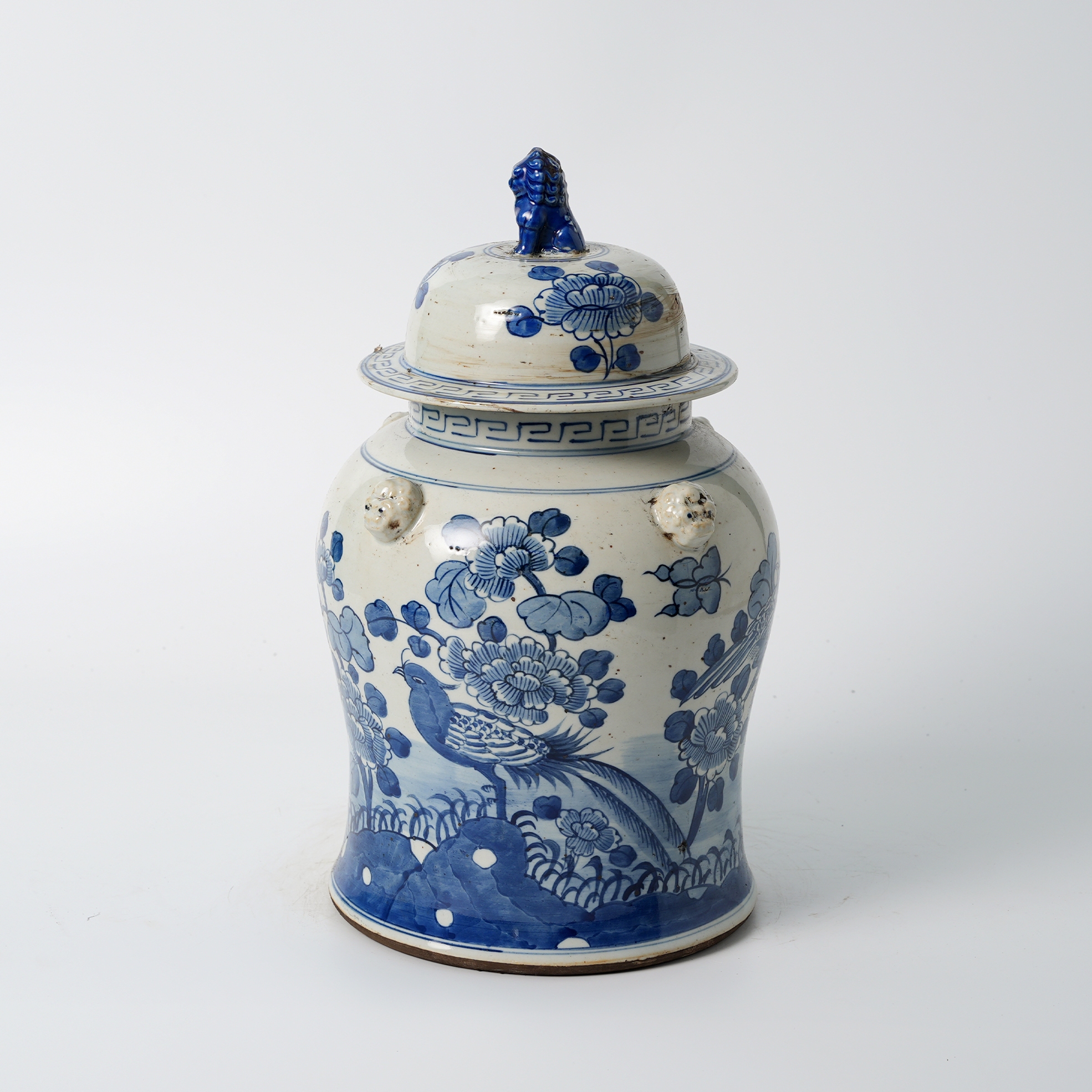 Antique blue and white porcelain lion head ceramic flower pot, hand-painted 60