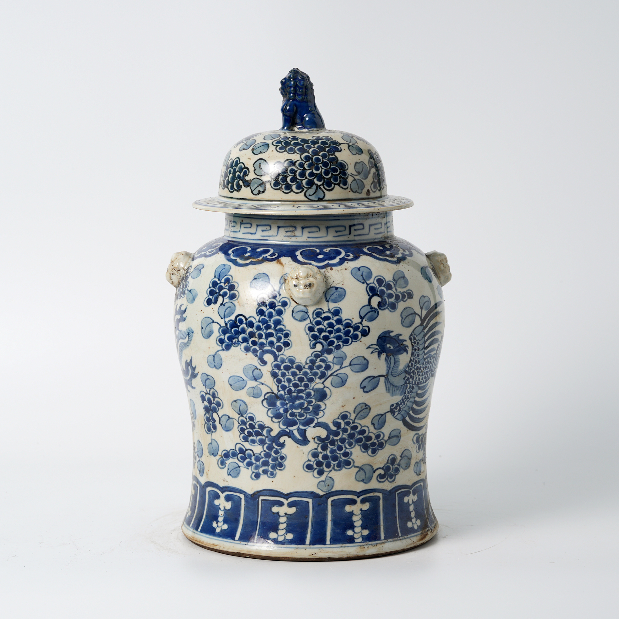 Antique blue and white porcelain lion head ceramic flower pot, hand-painted 61
