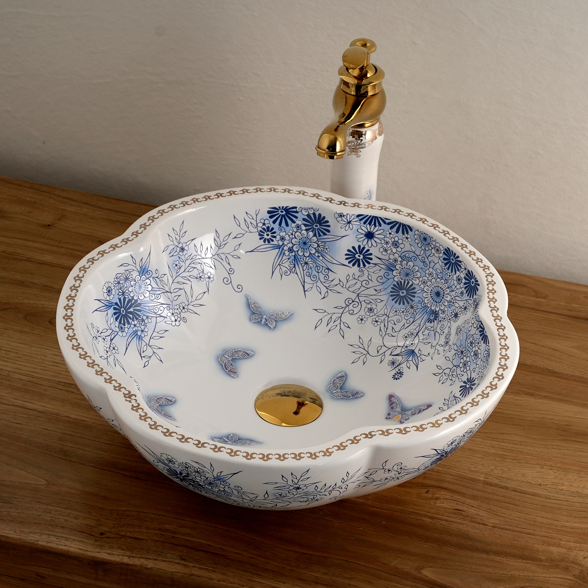 Ceramic washbasin with white petal print