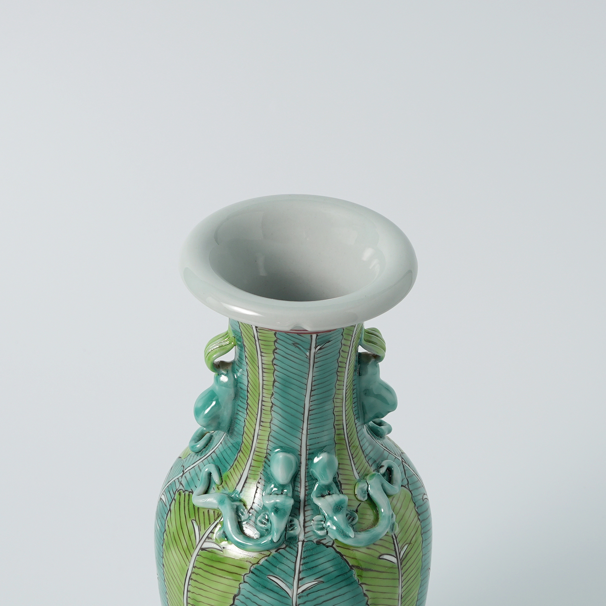 Hand-painted Cabbage Leaf Tall Neck Vase