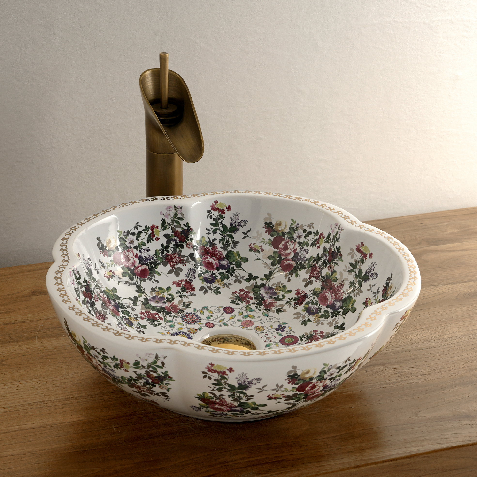 Ceramic washbasin with white petal print