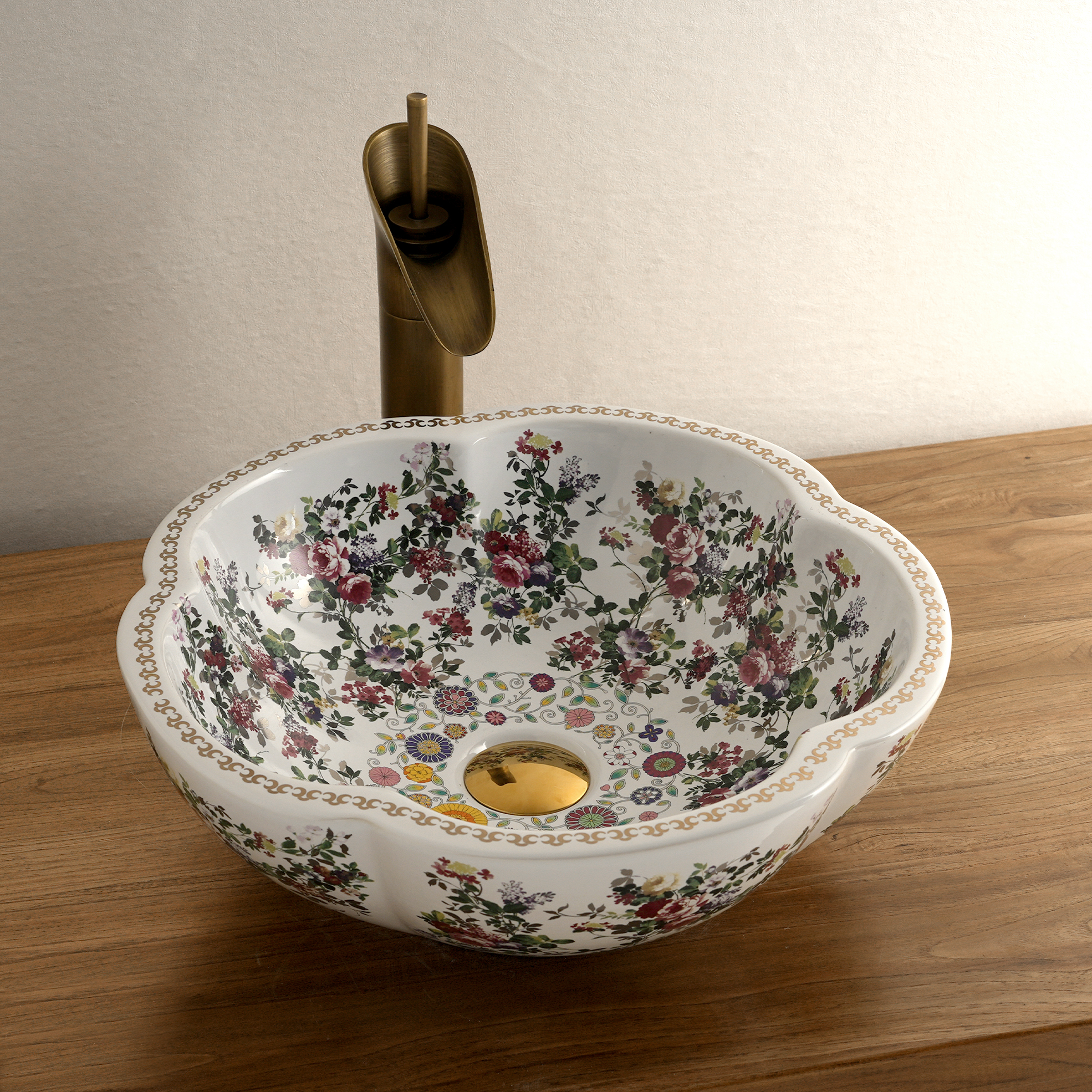 Ceramic washbasin with white petal print