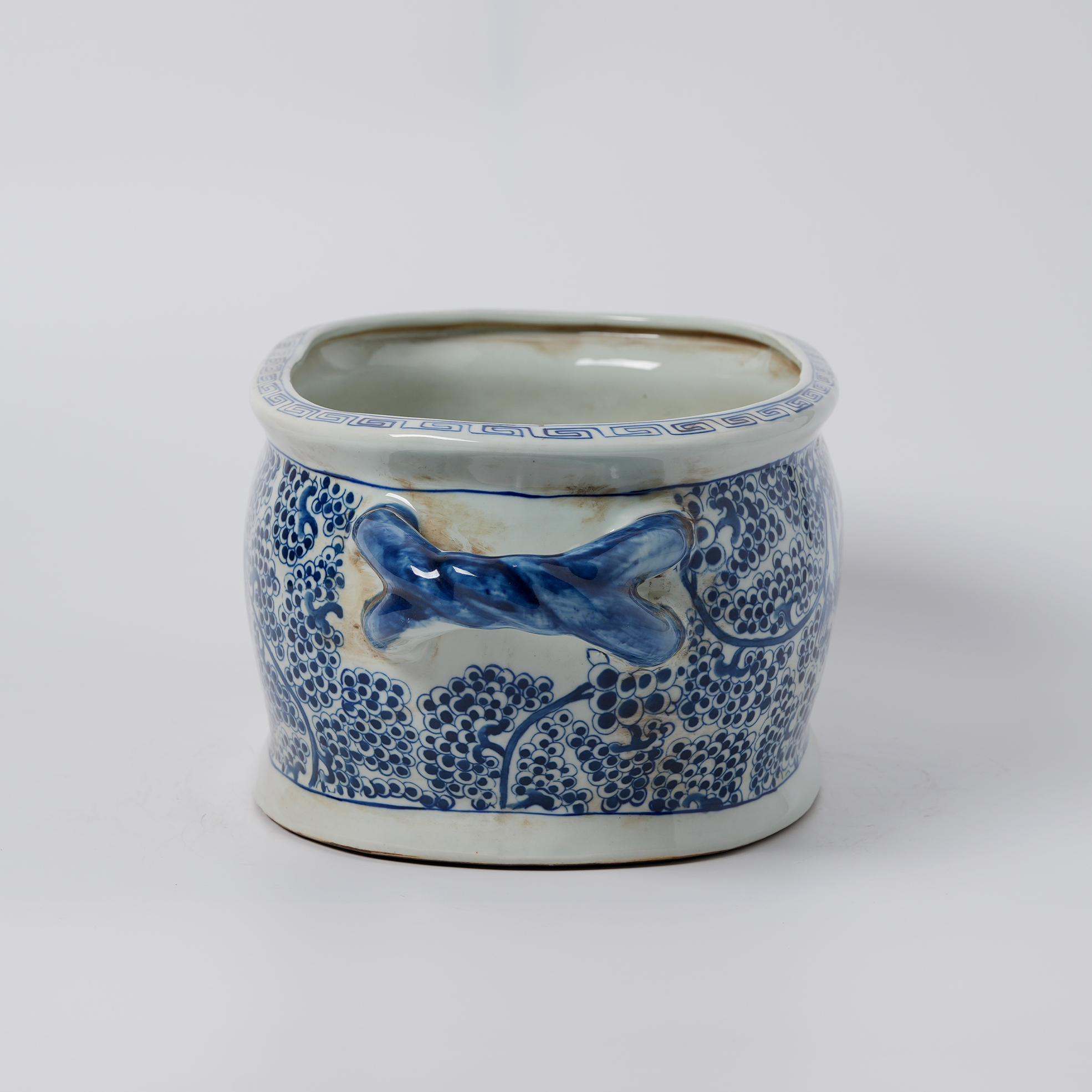 Antique blue and white porcelain flowerpot with hand-painted double handles 77