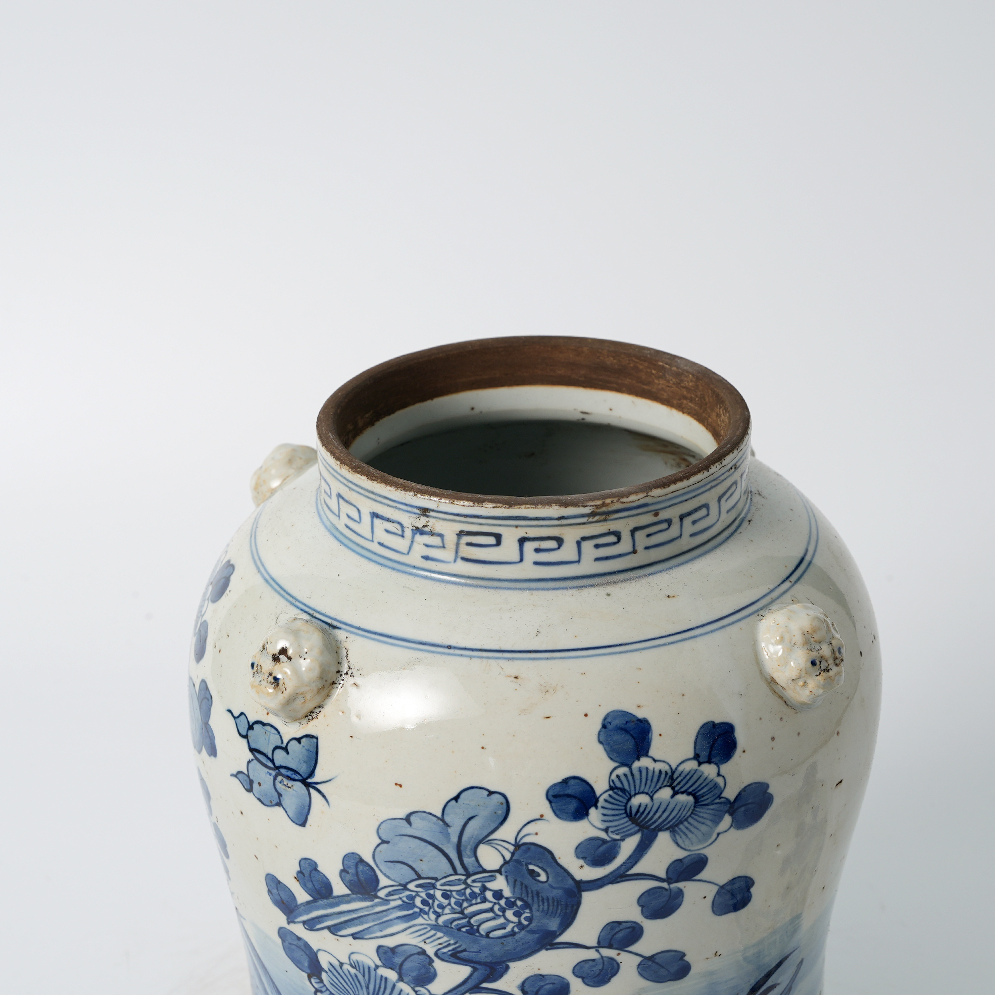 Antique blue and white porcelain lion head ceramic flower pot, hand-painted 60