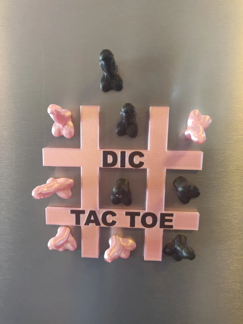 Magnetic Dic Tac Toe - Fun and Unique Fridge Game