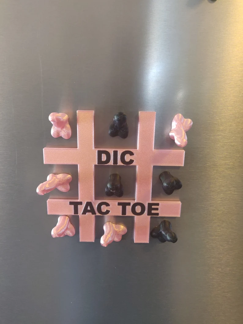 Magnetic Dic Tac Toe - Fun and Unique Fridge Game
