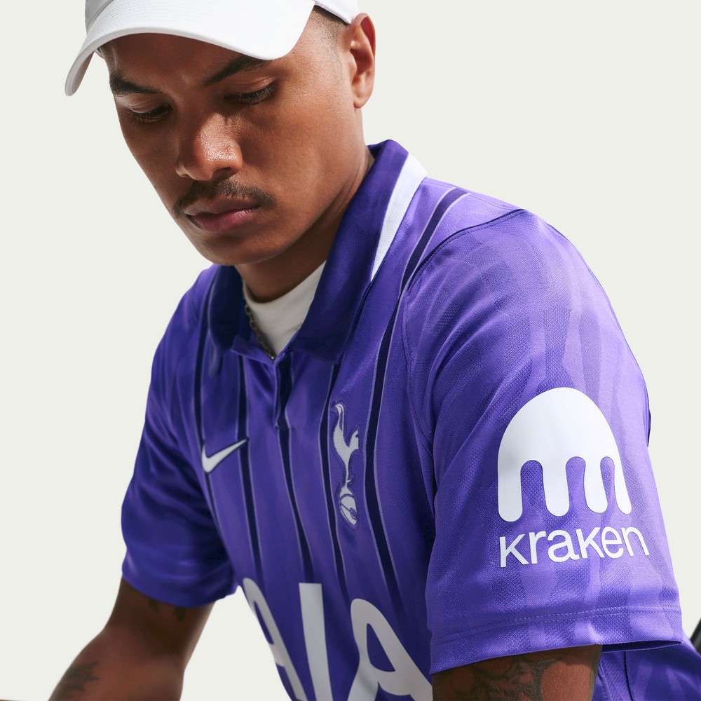 Tottenham Hotspur 2026/27 Third Stadium Fan Jersey Purple - detail view 6