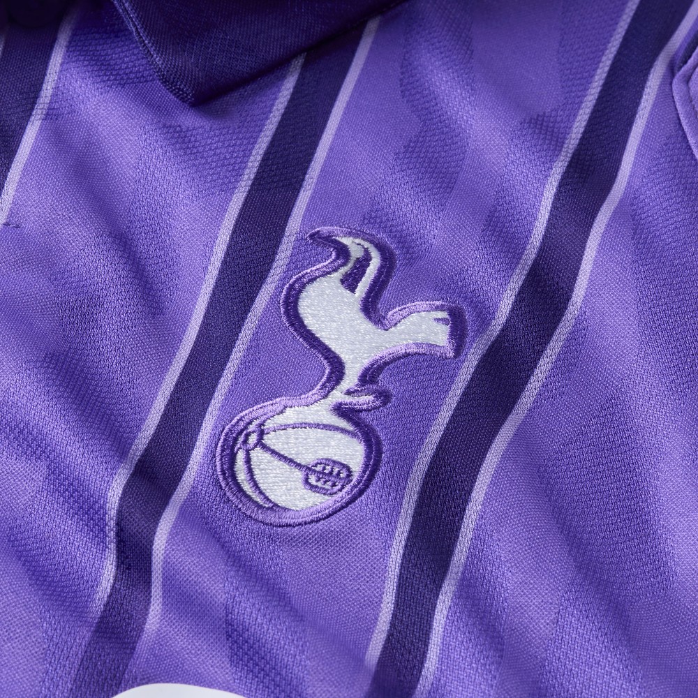 Tottenham Hotspur 2026/27 Third Stadium Fan Jersey Purple - detail view 7