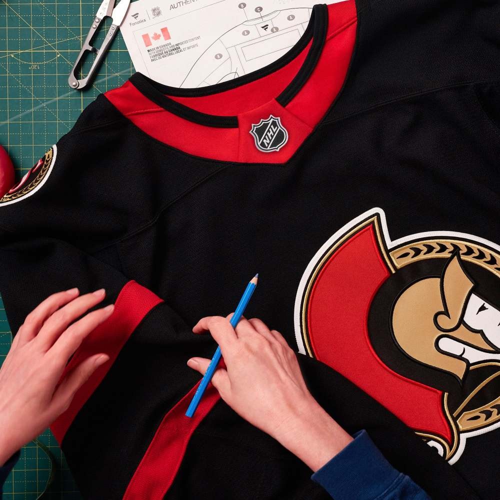 Ottawa Senators Home Athletic Fit Pro Custom Jersey Black - detail view 3