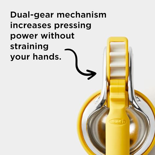 Chef'n FreshForce Lemon Squeezer Citrus Juicer, Manual Hand Press with Dual-Gear Power for Maximum Juice Extraction, Durable, Yellow