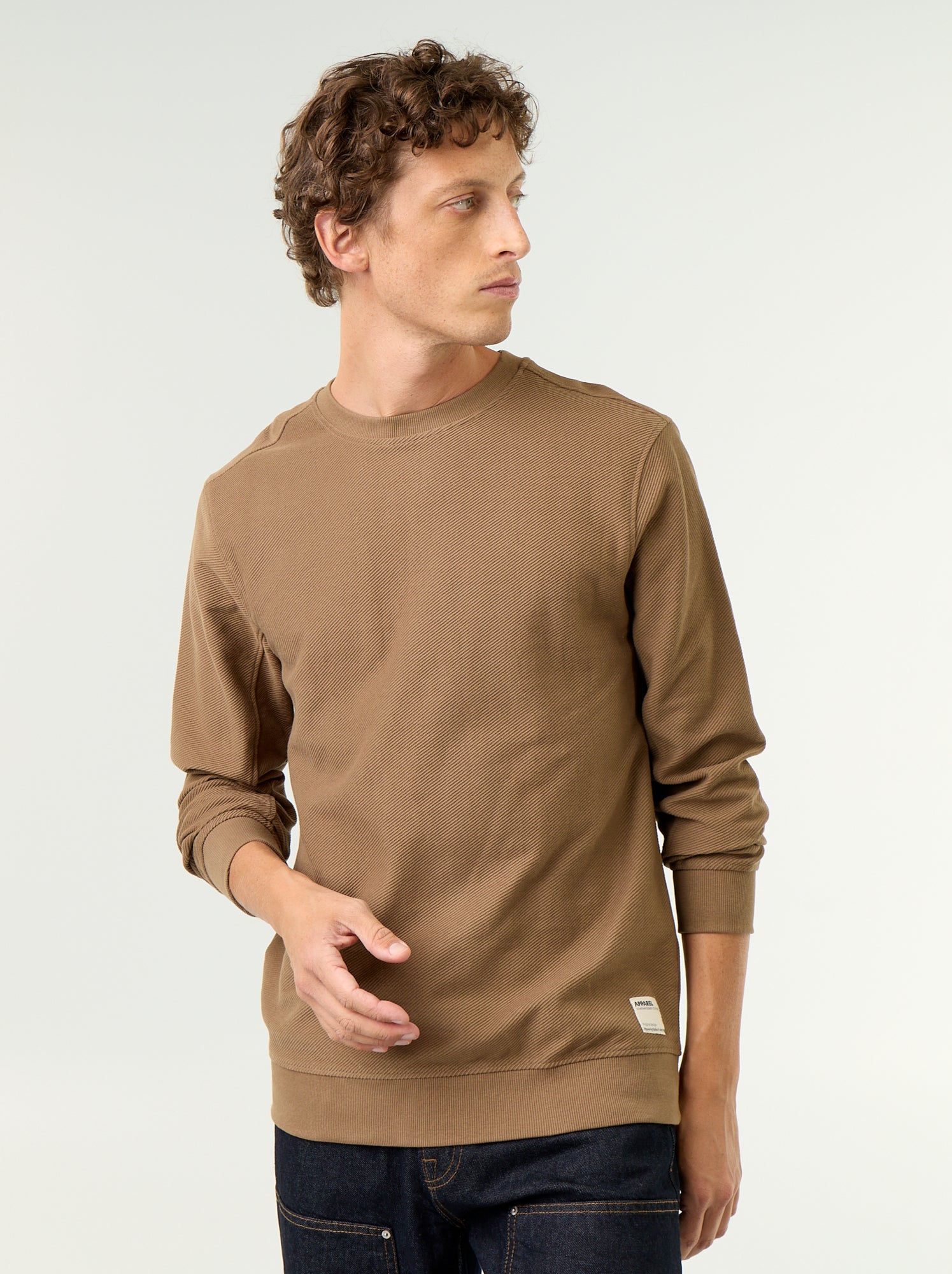 Pull en maille fine jauge côtelée - Marron
