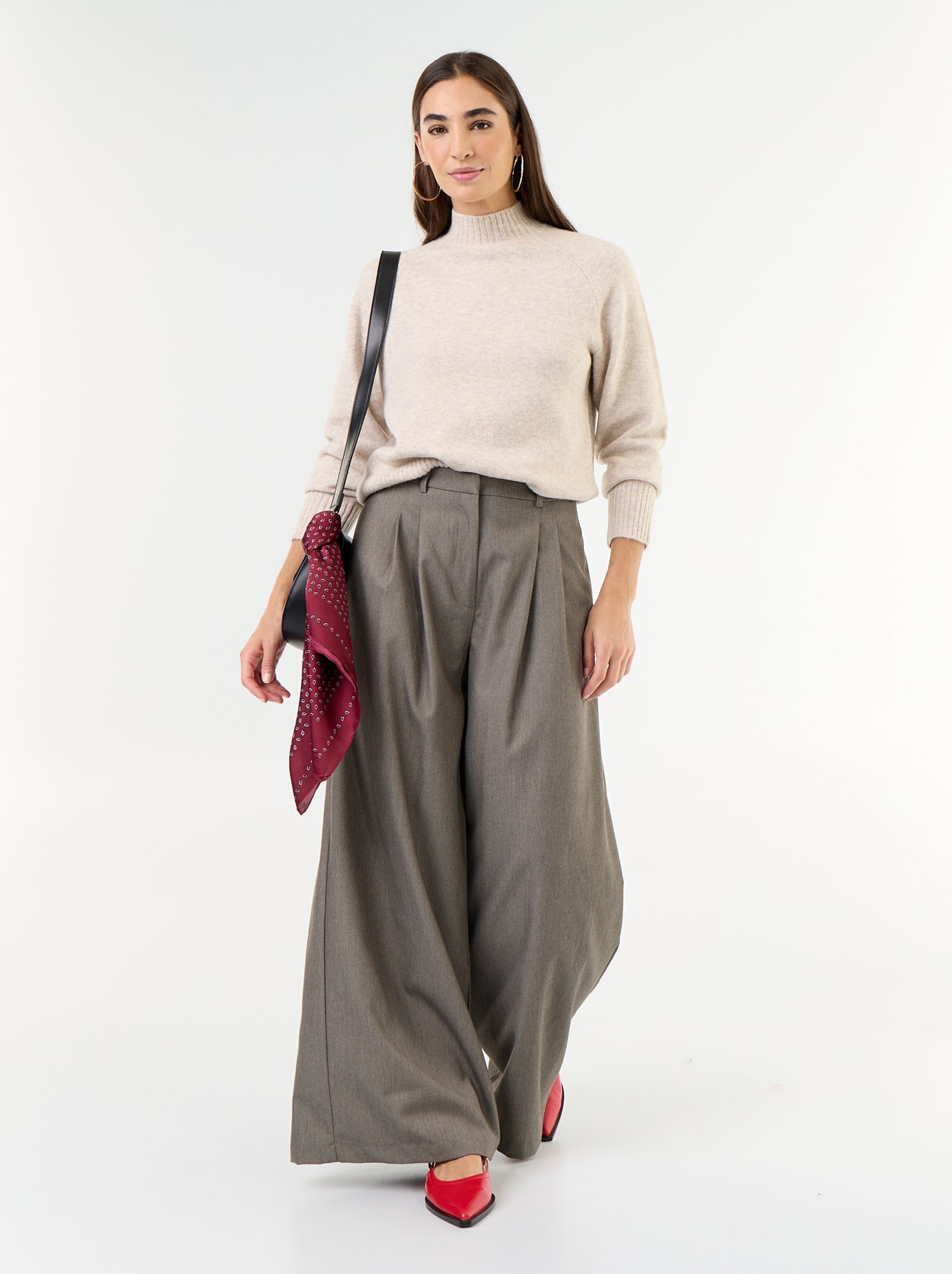 Pull col montant en rib - Beige