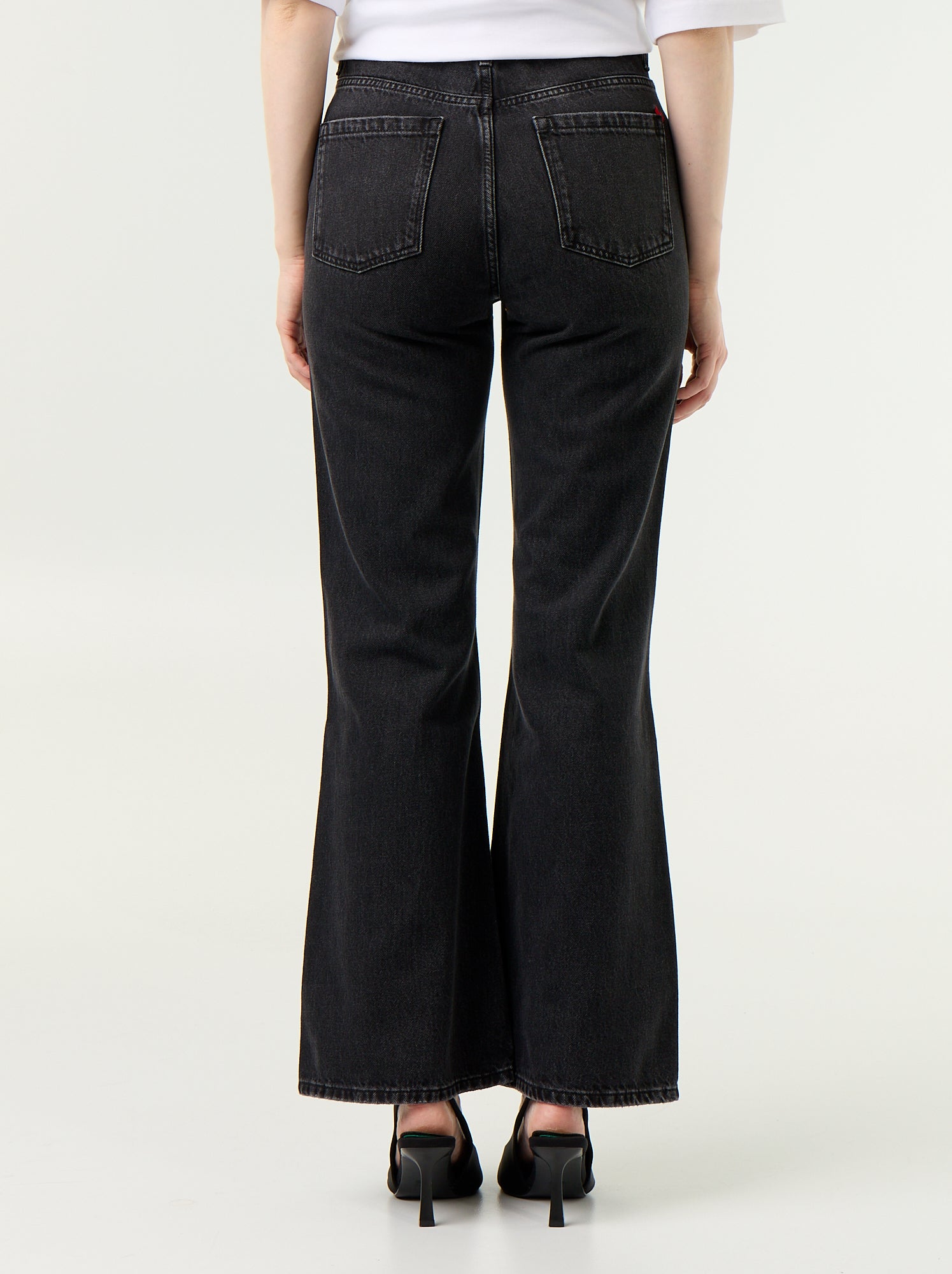 Jean taille haute coupe flare avec broderies 'cœurs' - Noir