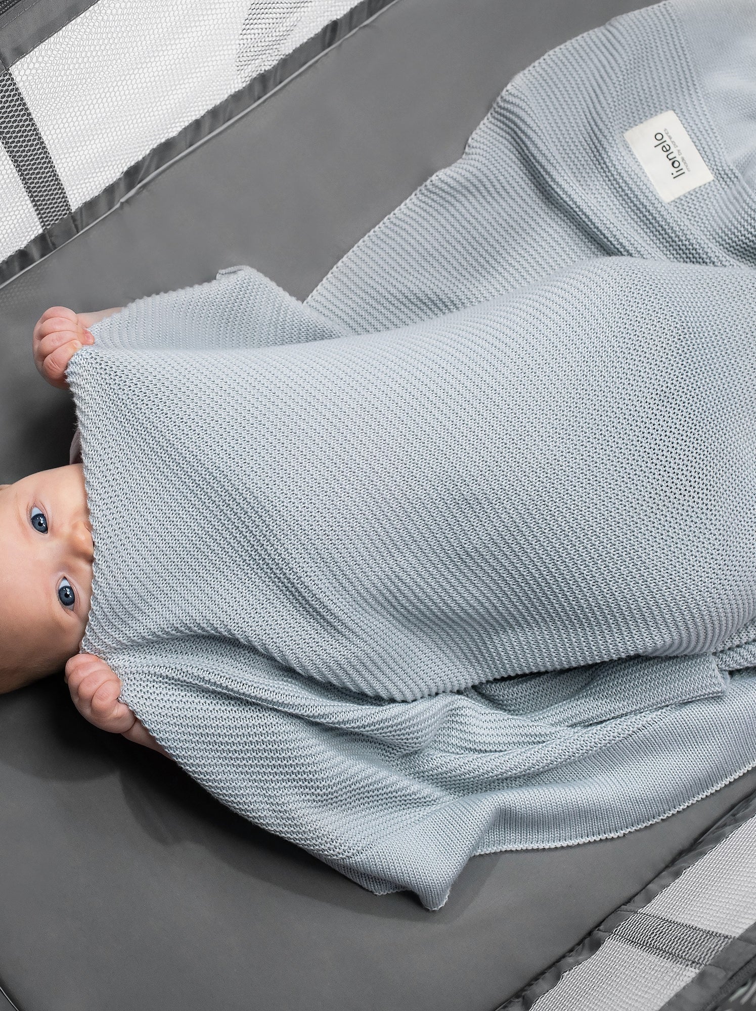 Couverture bébé 100% coton LIONELO - Hypoallergénique - Antibactérien - 100 × 75 cm - Bleu Gris