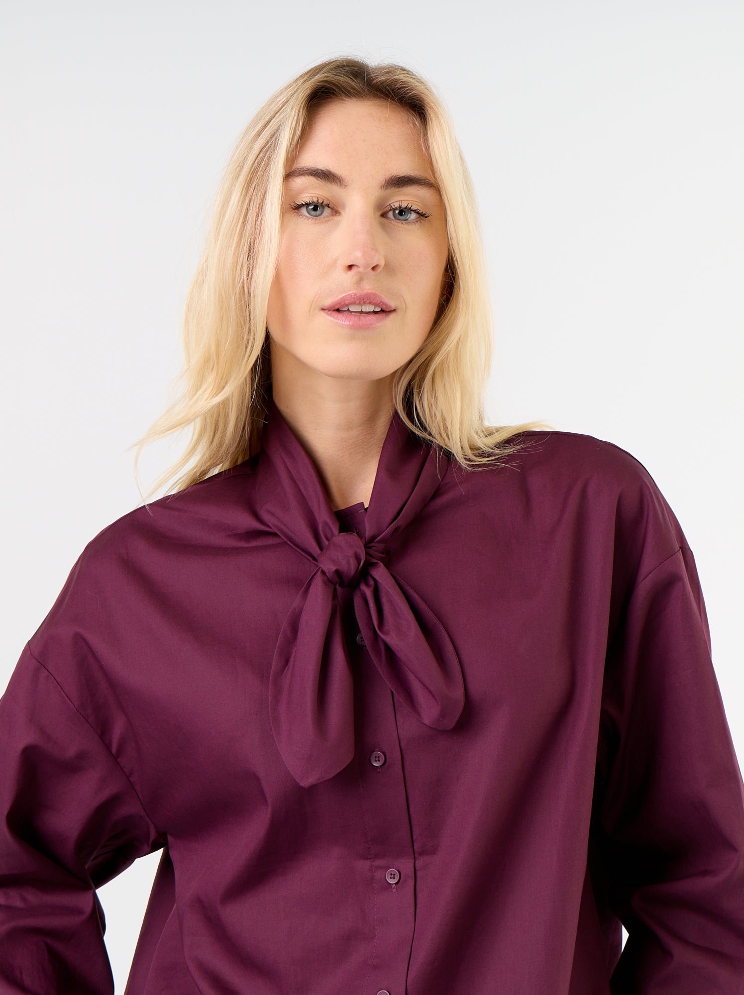 Chemise ample à manches longues et col lavallière - Rose (GHM63_2)