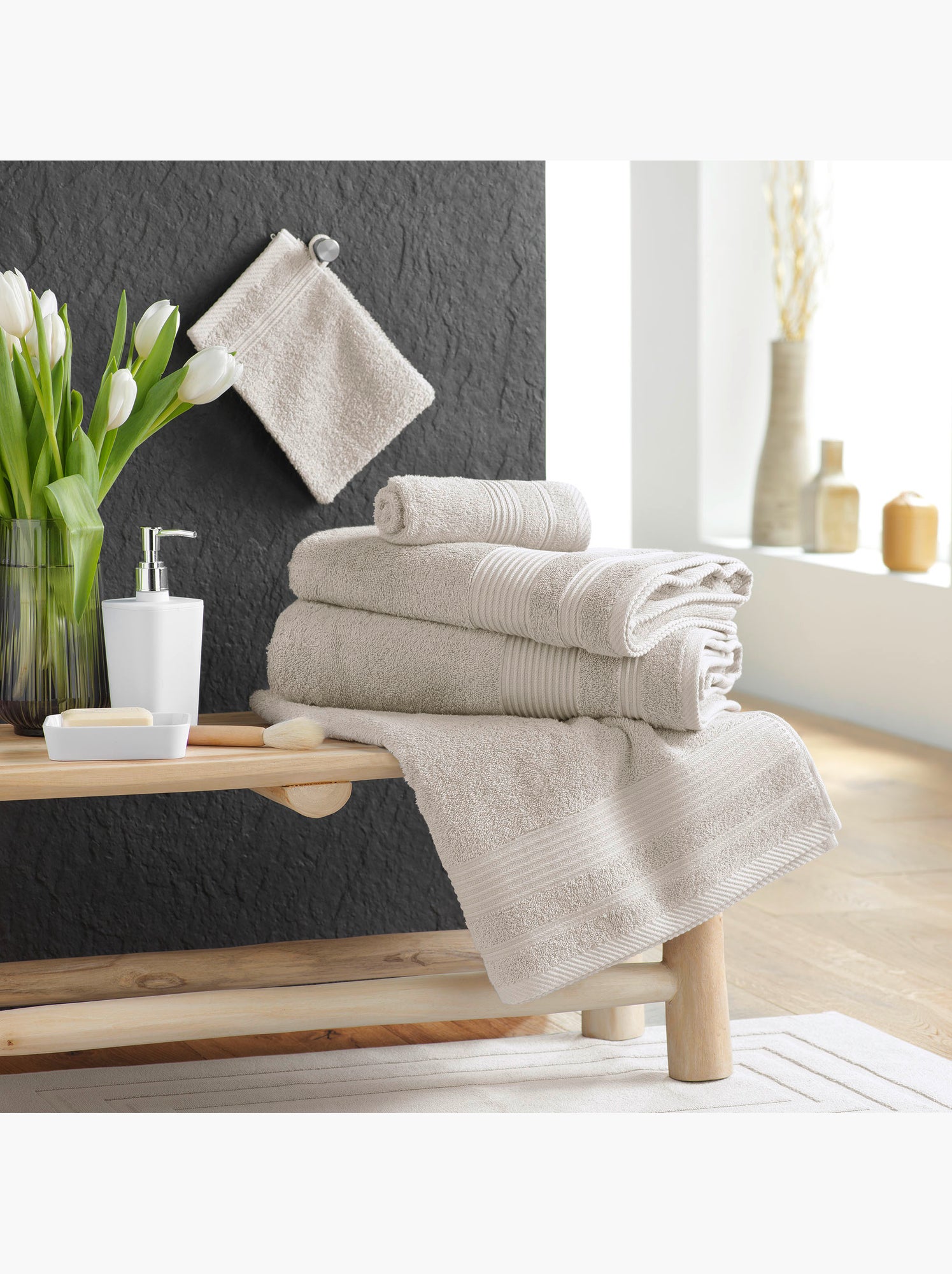 Serviette de toilette en coton tendresse - Beige clair