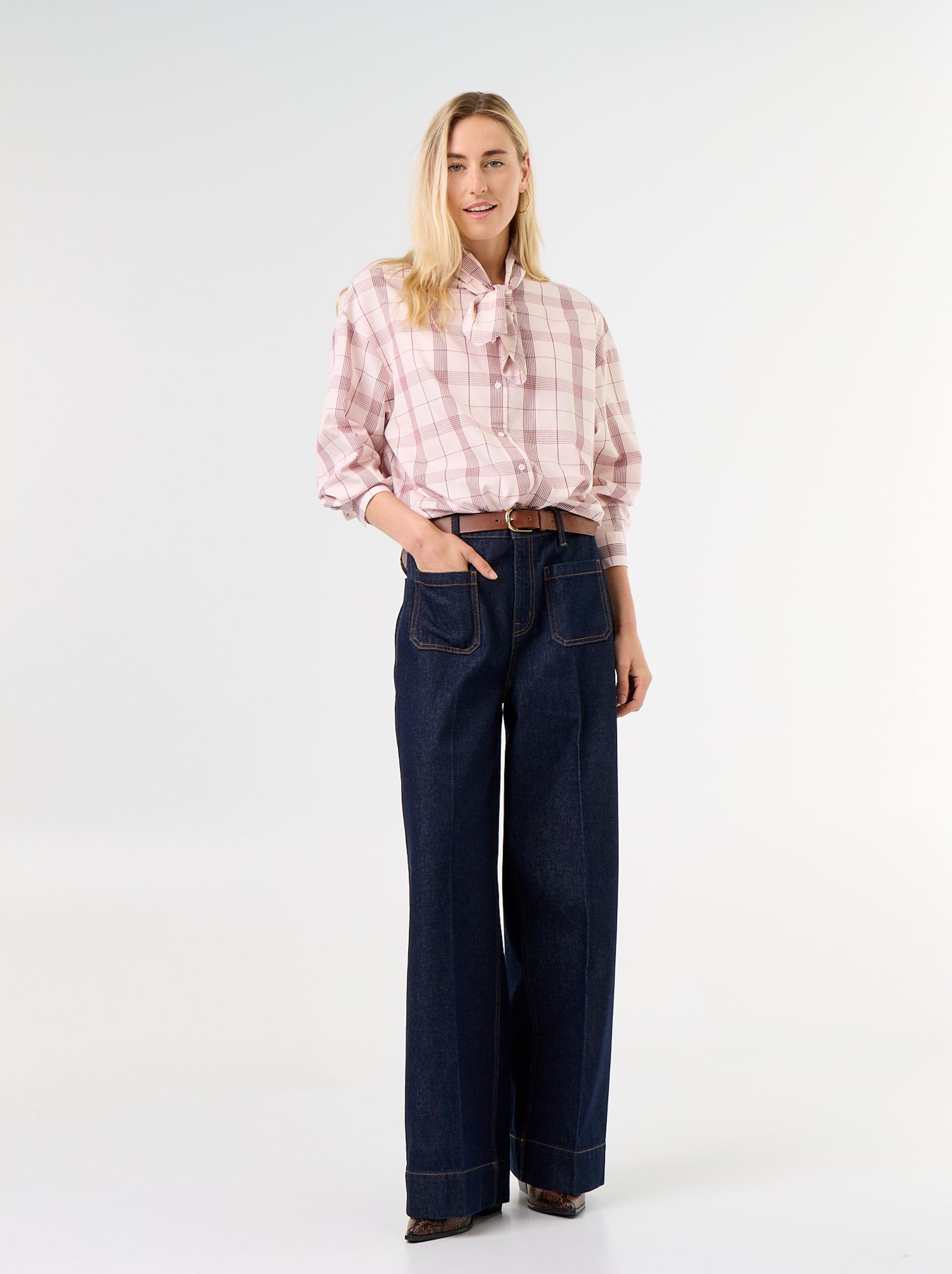 Chemise ample à manches longues et col lavallière - Rose (GHM63_6)