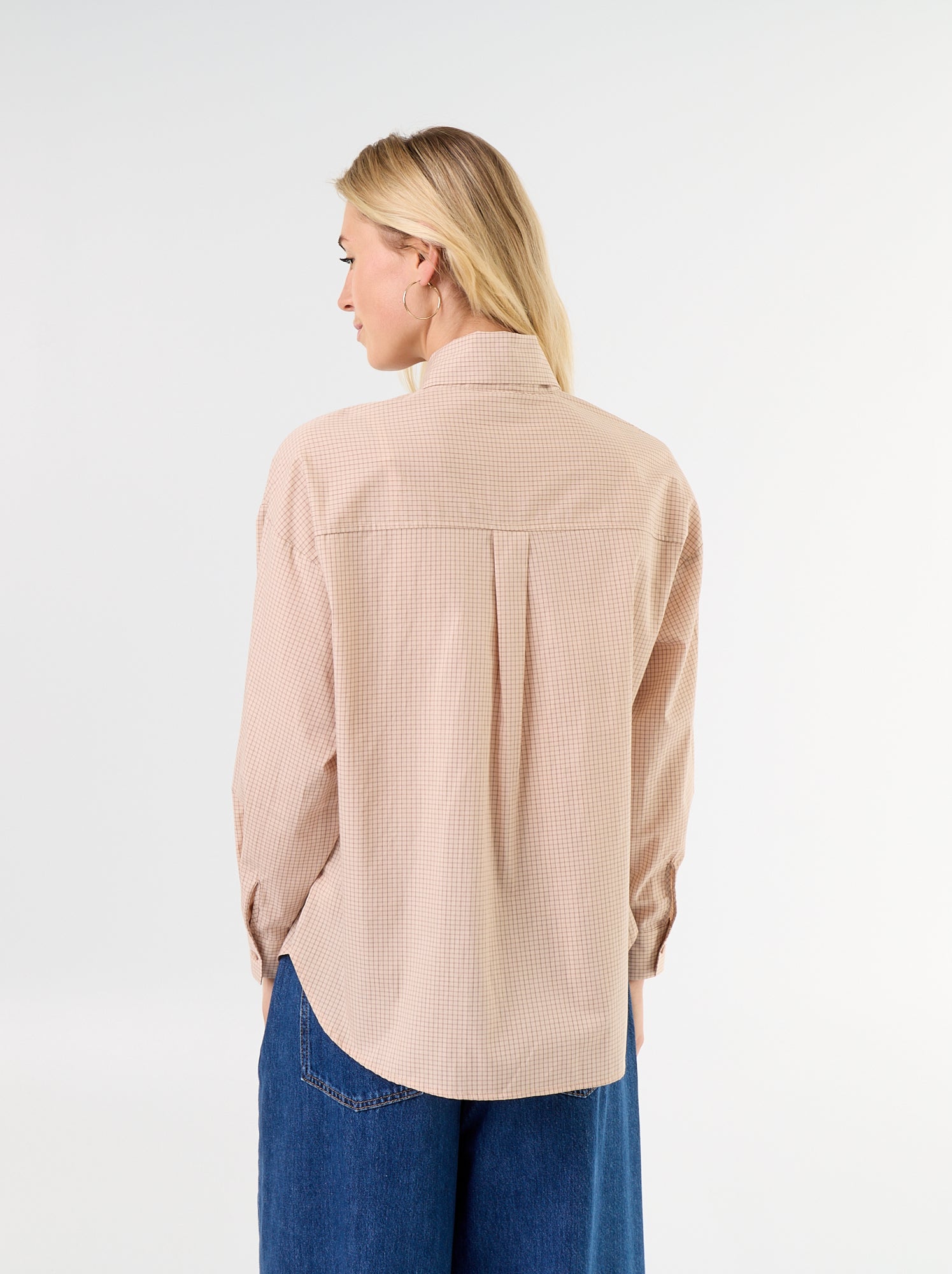 Chemise ample à manches longues et col lavallière - Beige