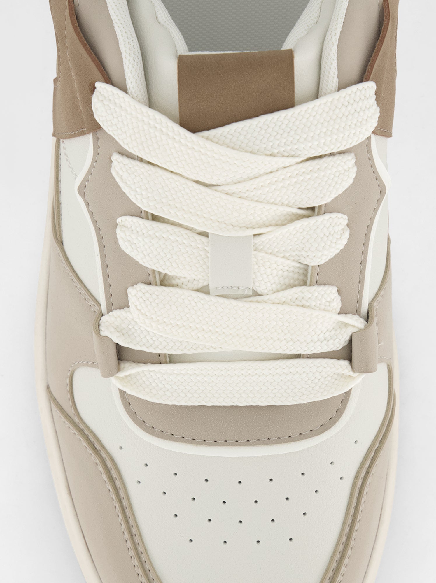 Baskets basses en simili - Beige