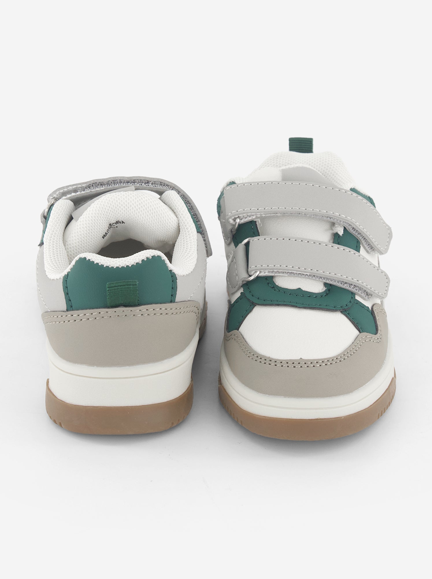 Baskets basses en simili - Gris