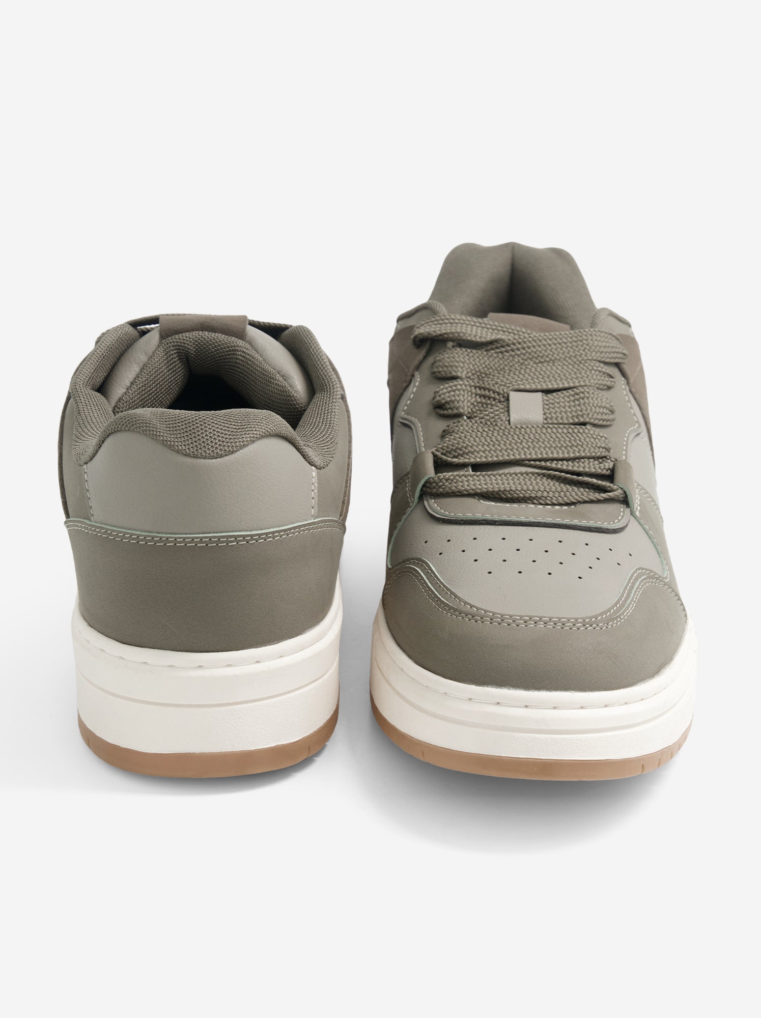 Baskets basses en simili - Kaki