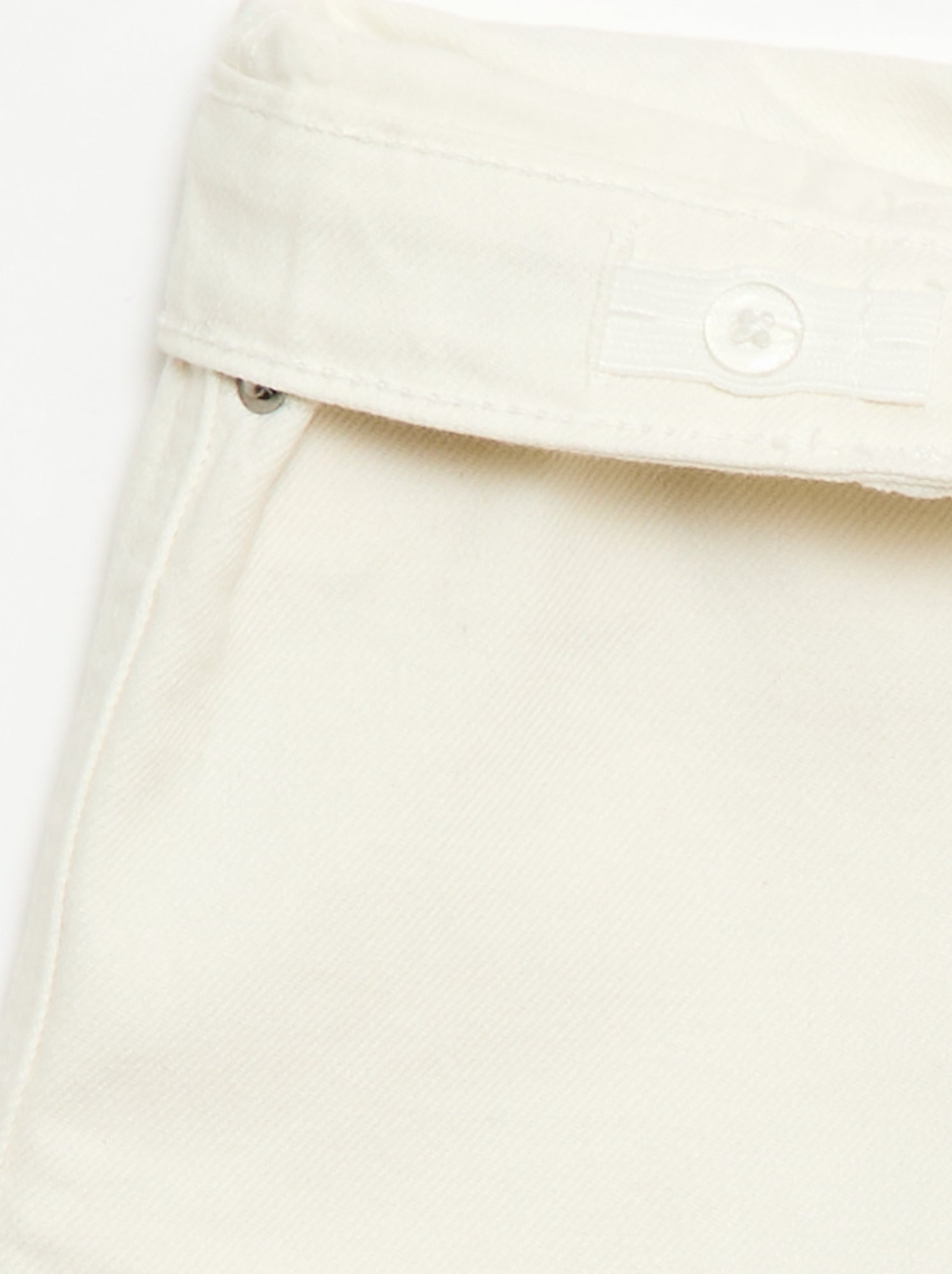 Bermuda denim slim fit stretch en coton - Ecru