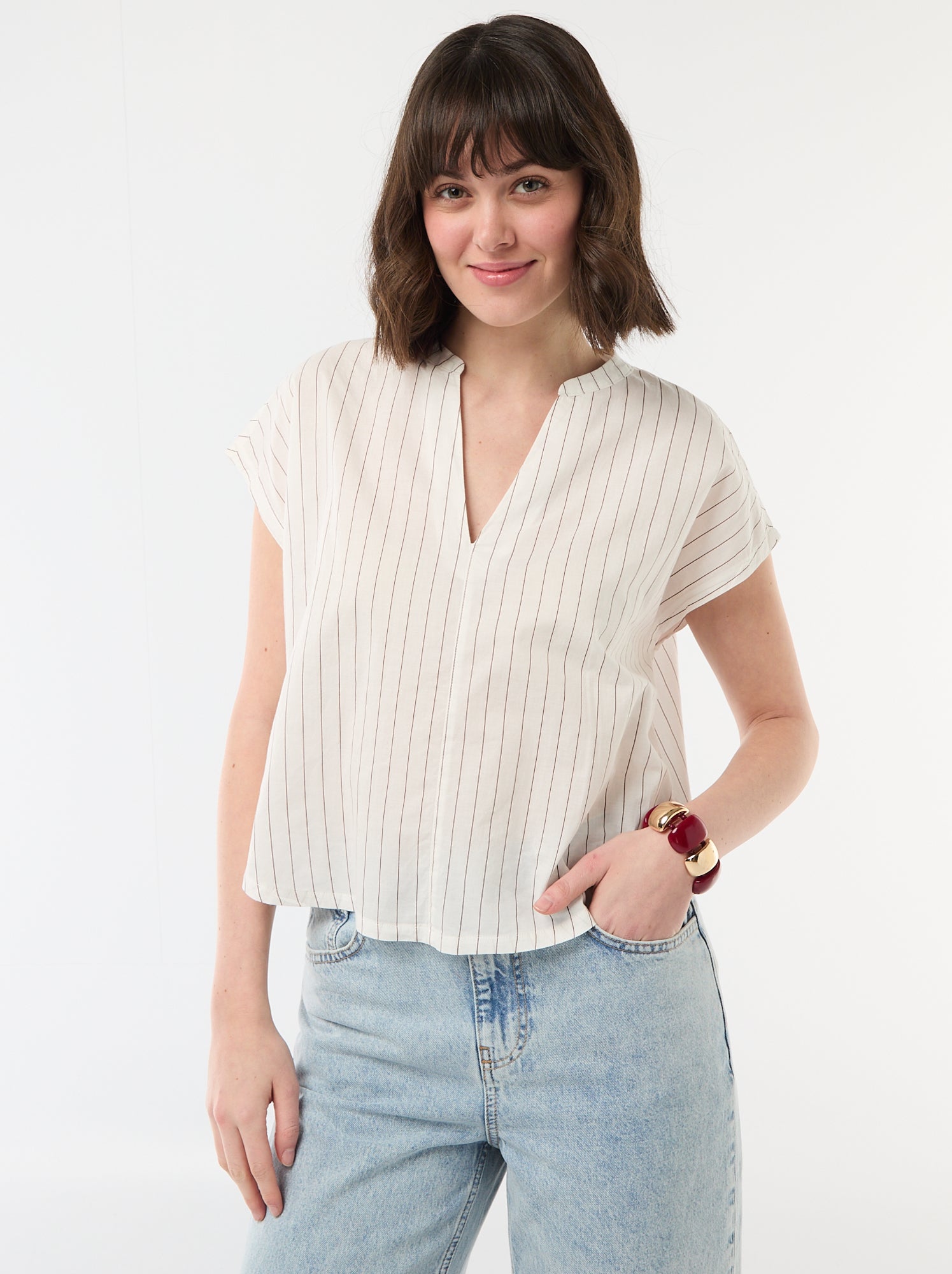Blouse à manches courtes et col V - Blanc