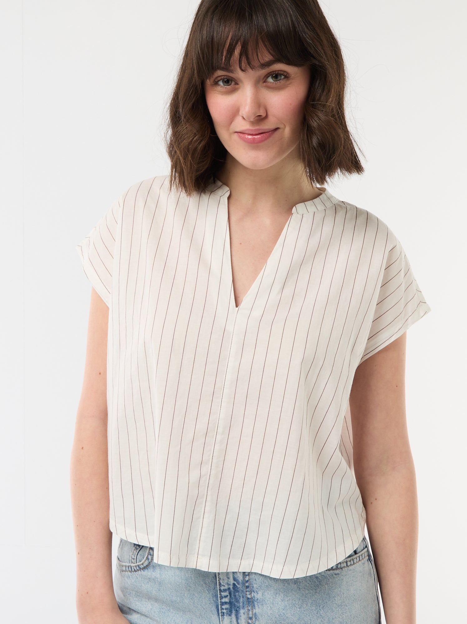 Blouse à manches courtes et col V - Blanc