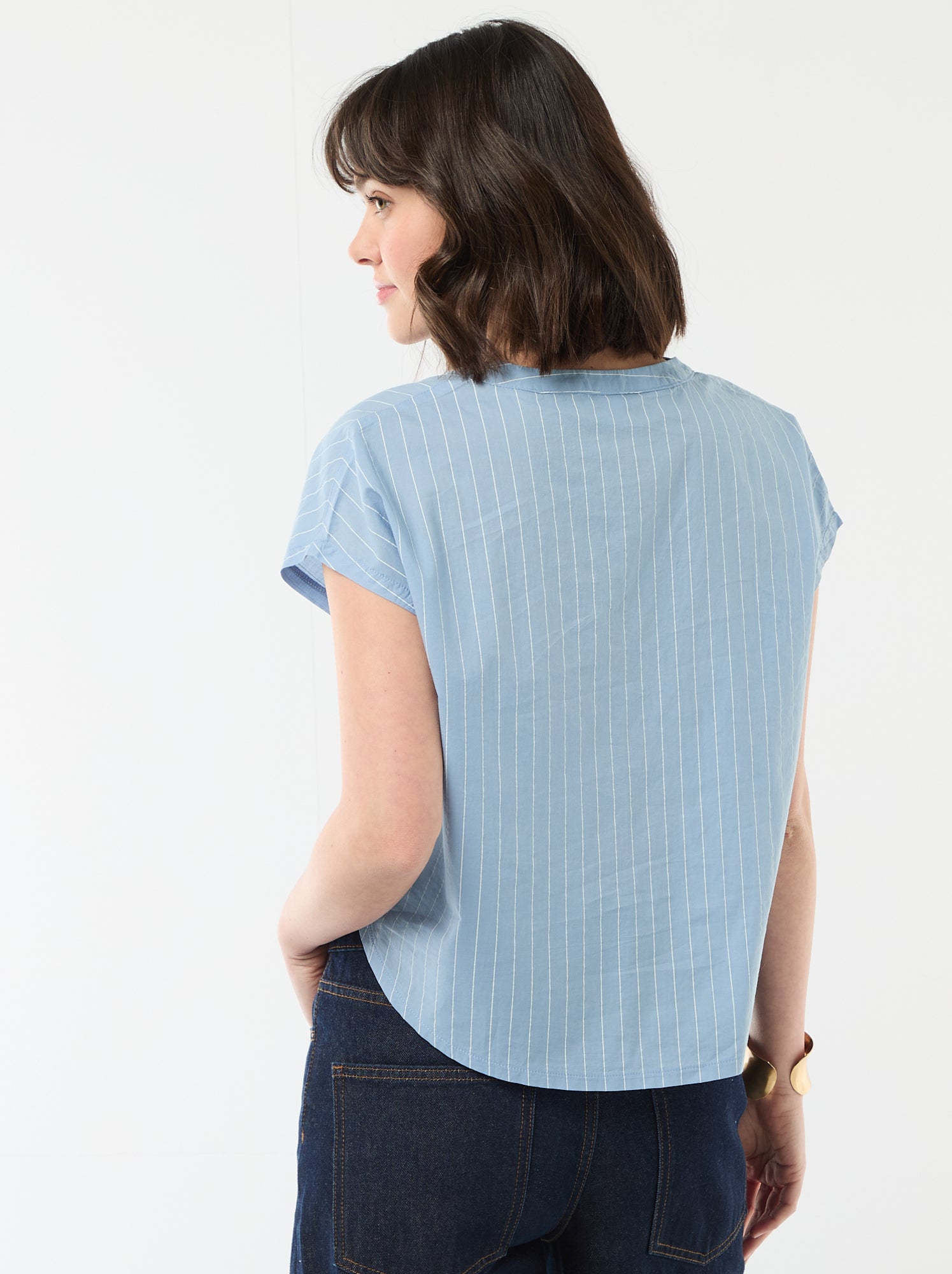 Blouse à manches courtes et col V - Bleu