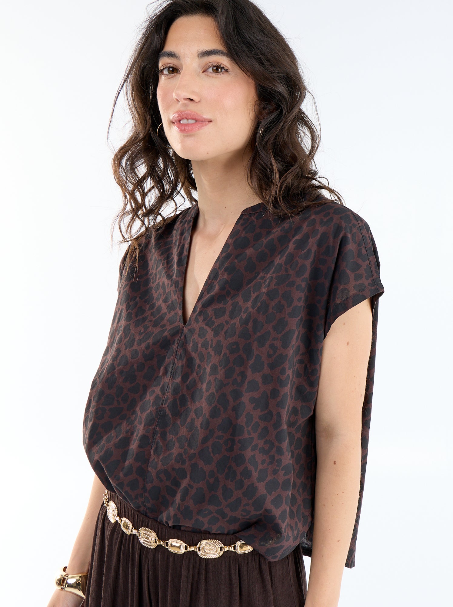 Blouse à manches courtes et col V - Marron (FEM64_10)