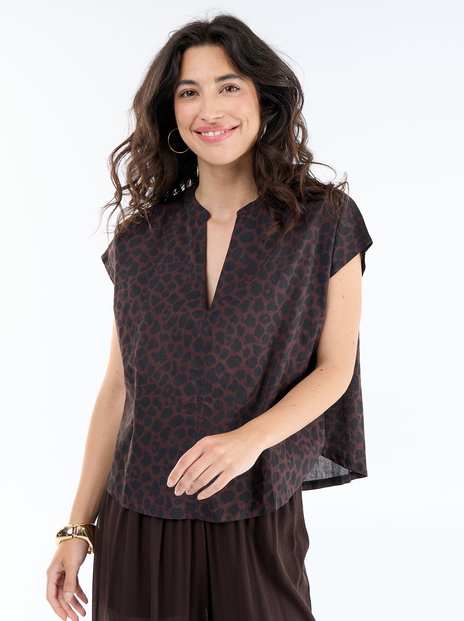 Blouse à manches courtes et col V - Marron (FEM64_10)