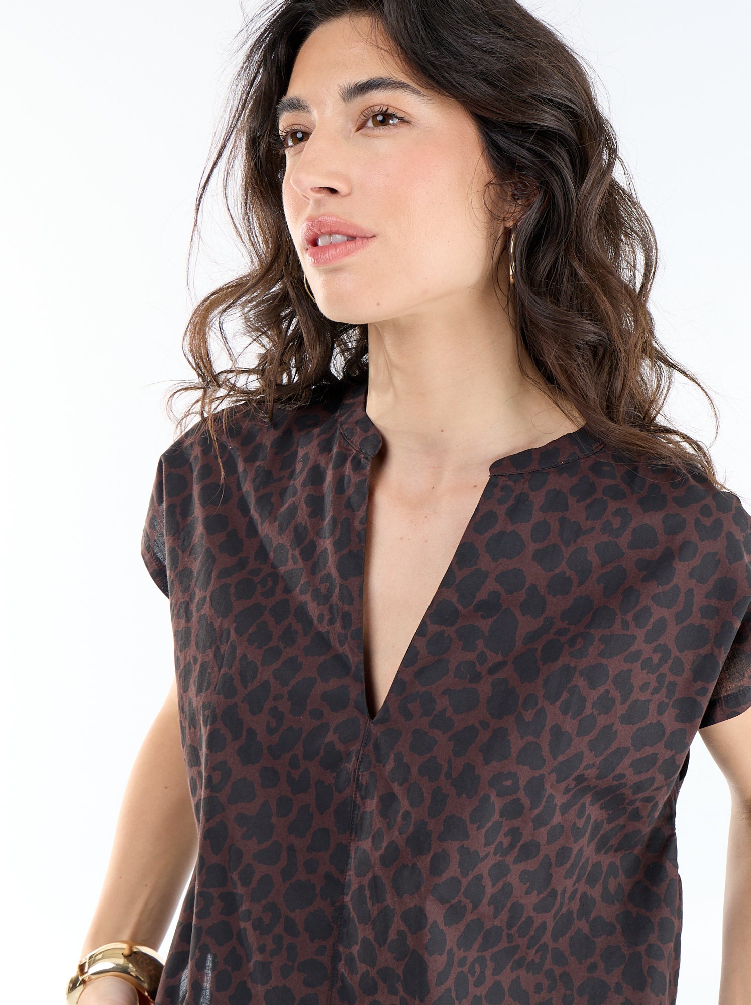 Blouse à manches courtes et col V - Marron (FEM64_10)
