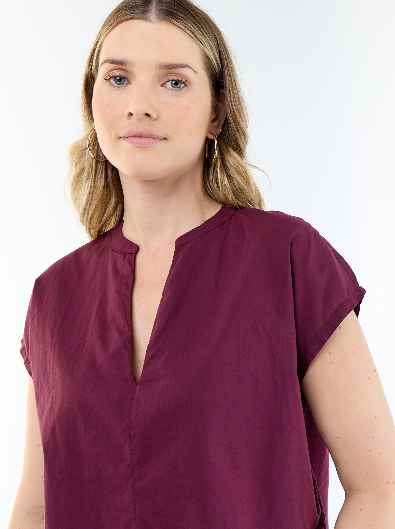 Blouse à manches courtes et col V - Rose