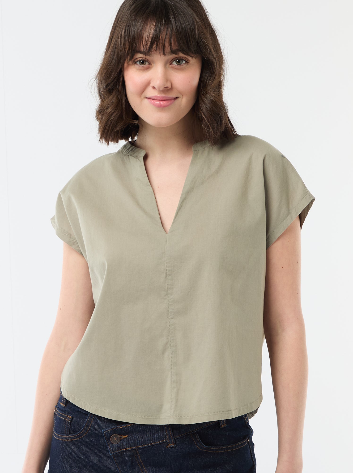 Blouse à manches courtes et col V - Vert (FEM64_1)