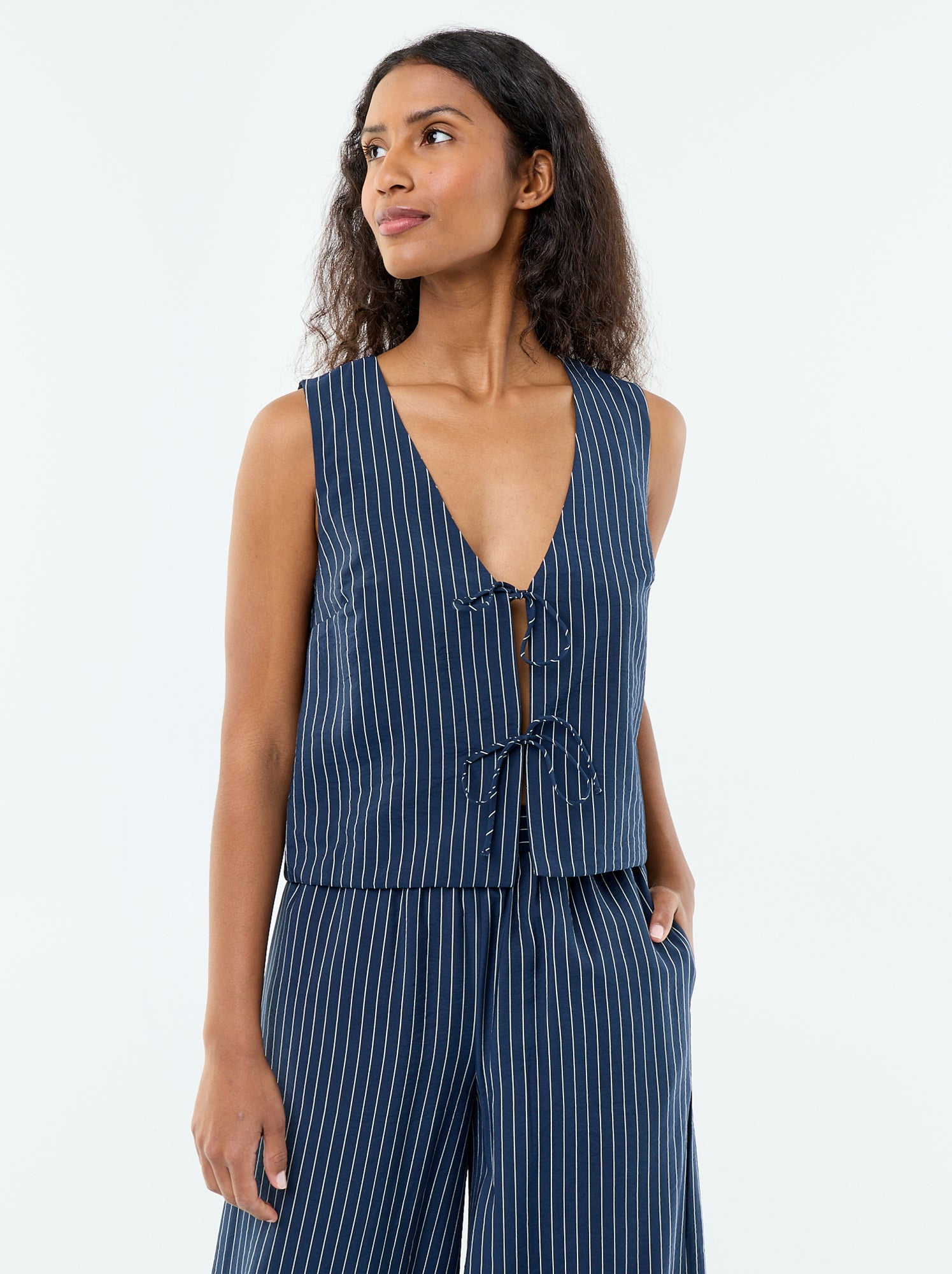 Blouse avec nœuds - Bleu