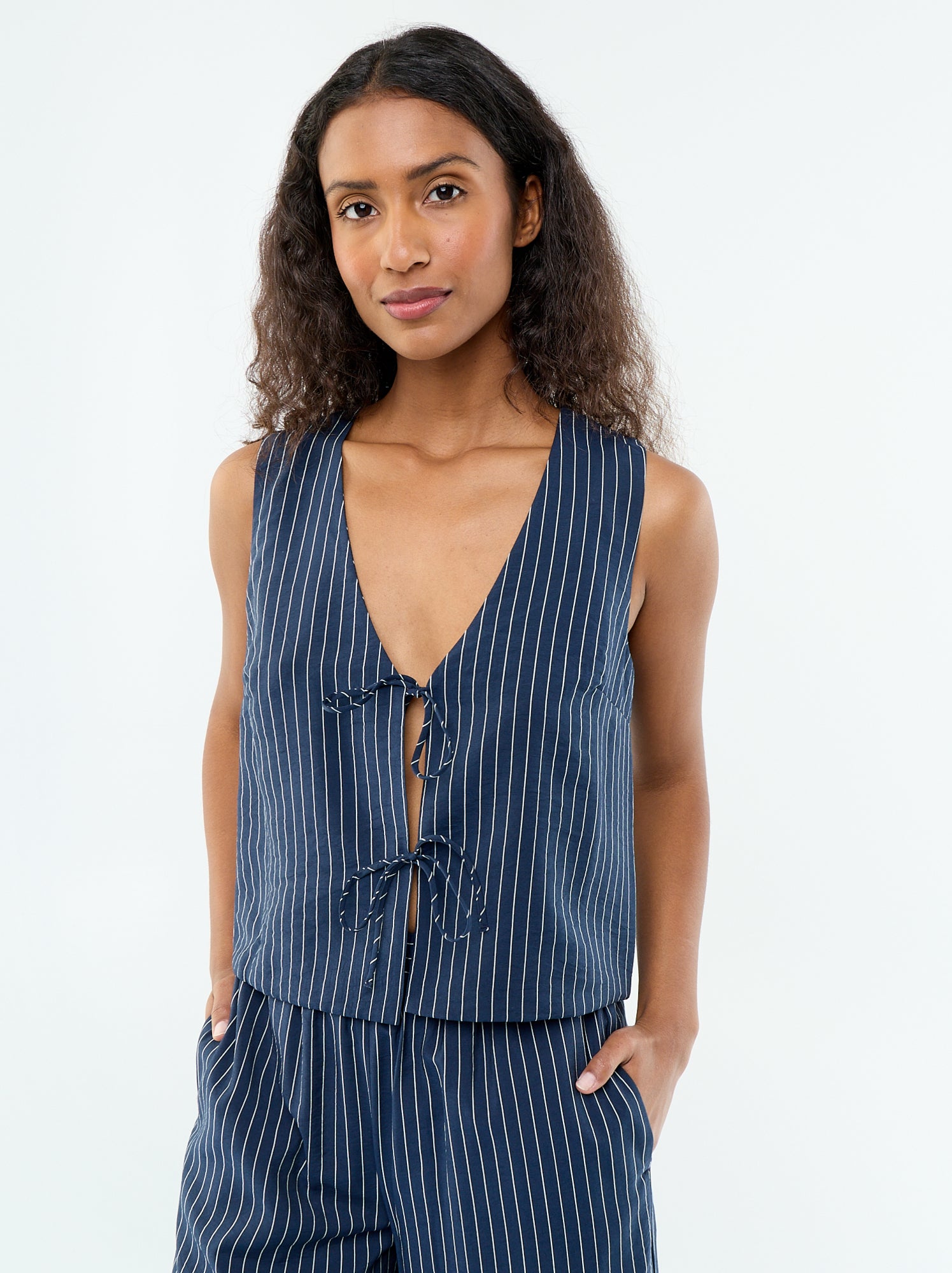 Blouse avec nœuds - Bleu