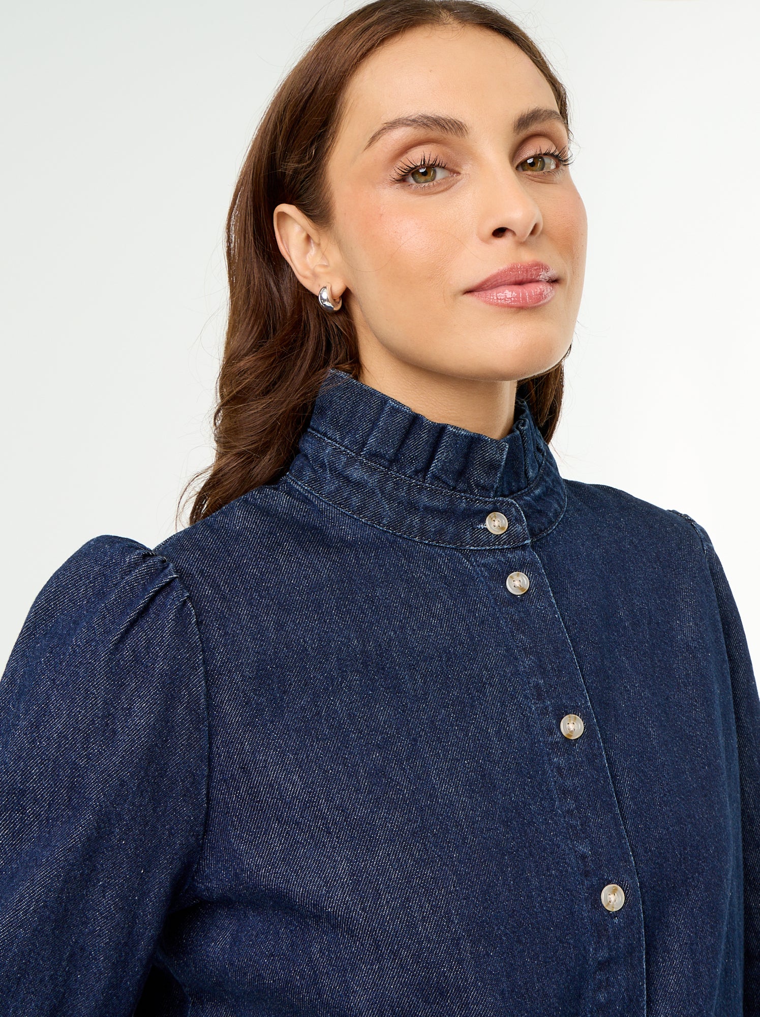 Blouse en denim avec col volanté - Bleu (GJM17_1)