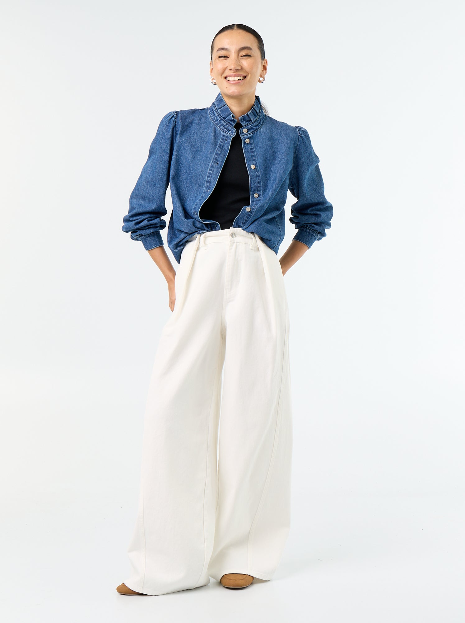 Blouse en denim avec col volanté - Bleu (GJM17_2)