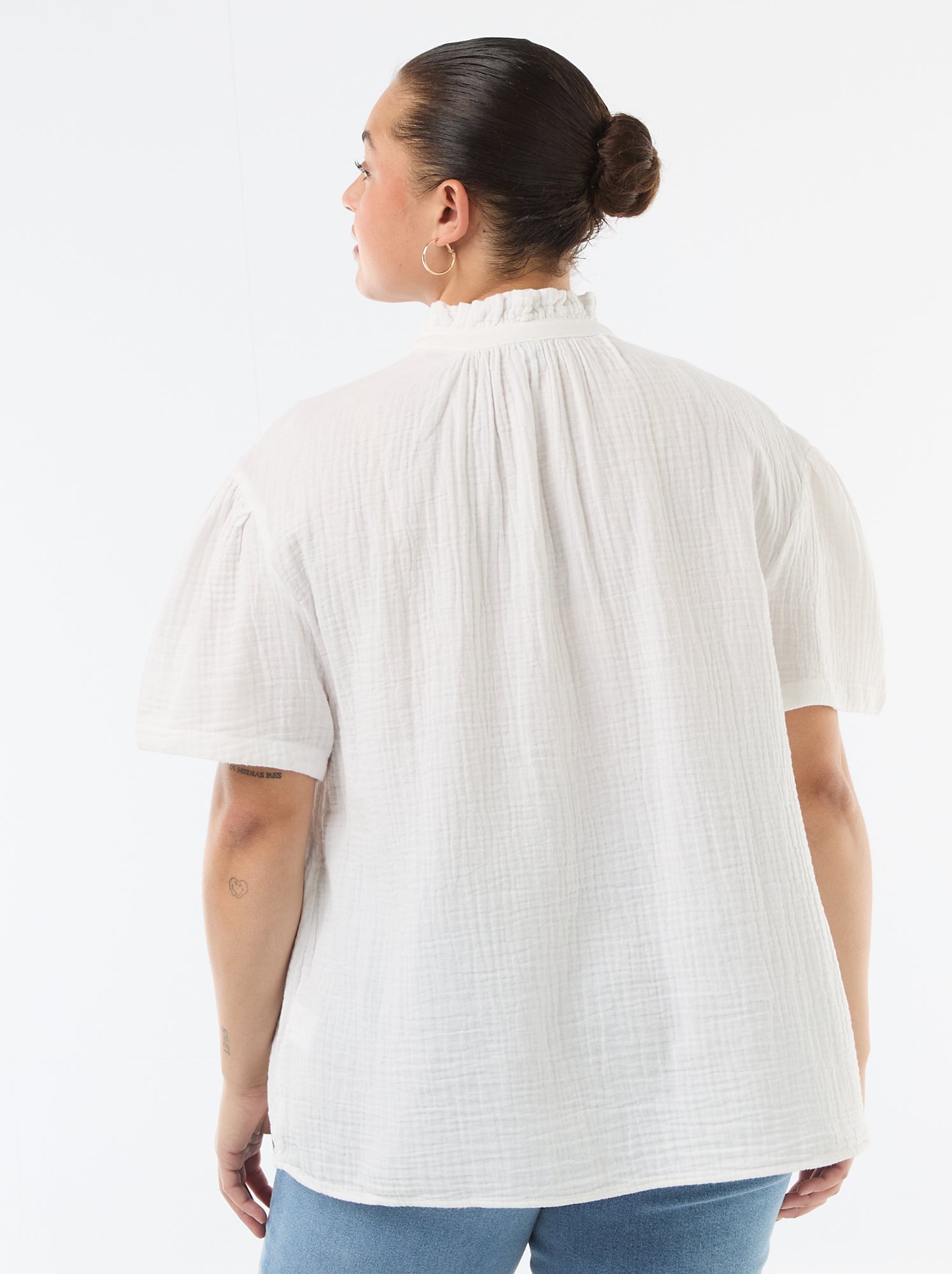 Blouse en gaze de coton avec col froncé - Blanc