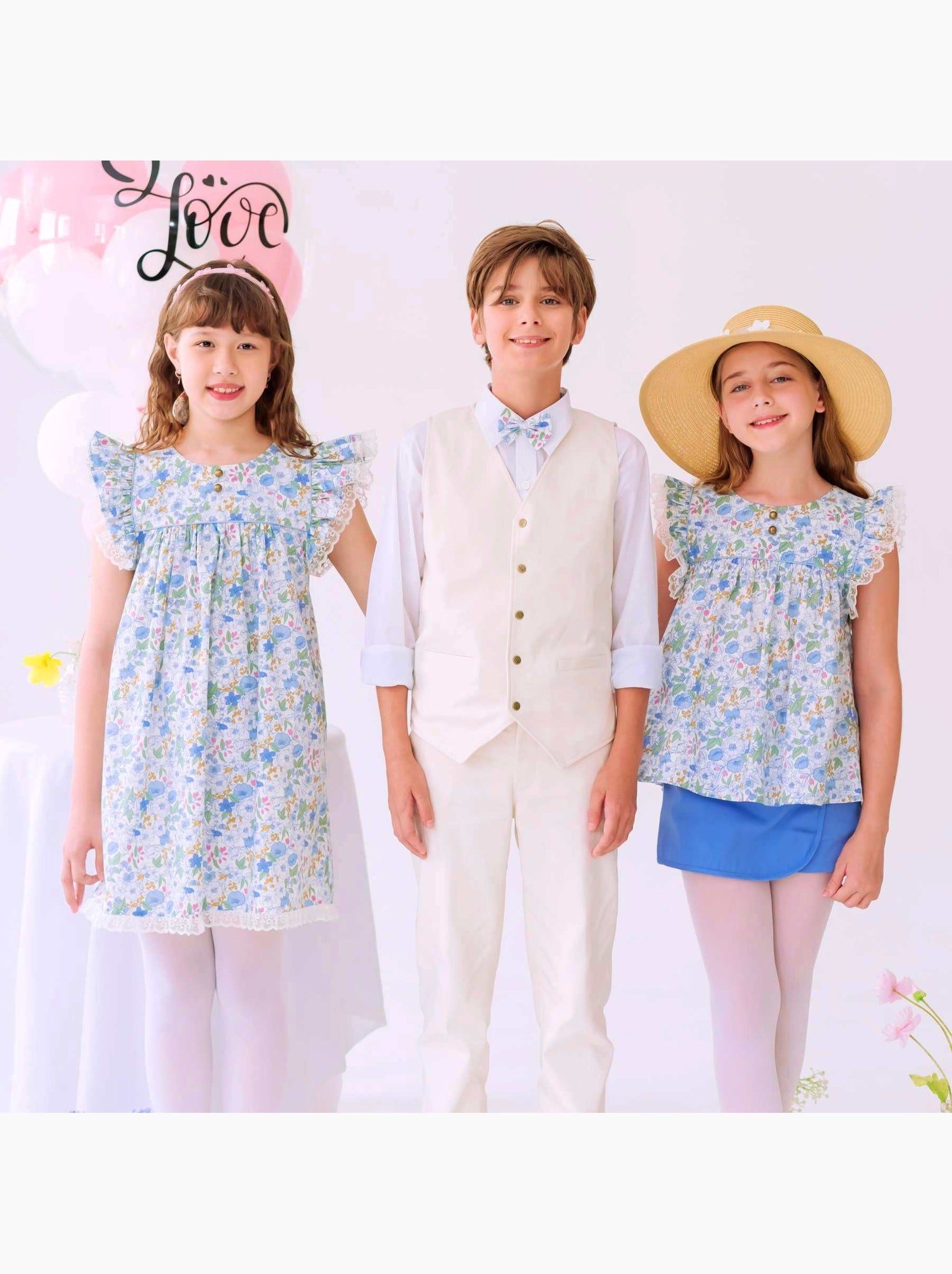 Blouse  Fleurie Liberty   à Volants  APPOLINE - La Faute à Voltaire - Bleu