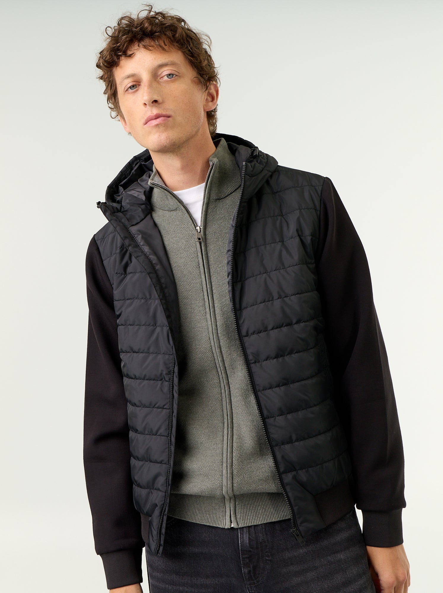 Blouson à capuche zippé bi-matière - Noir