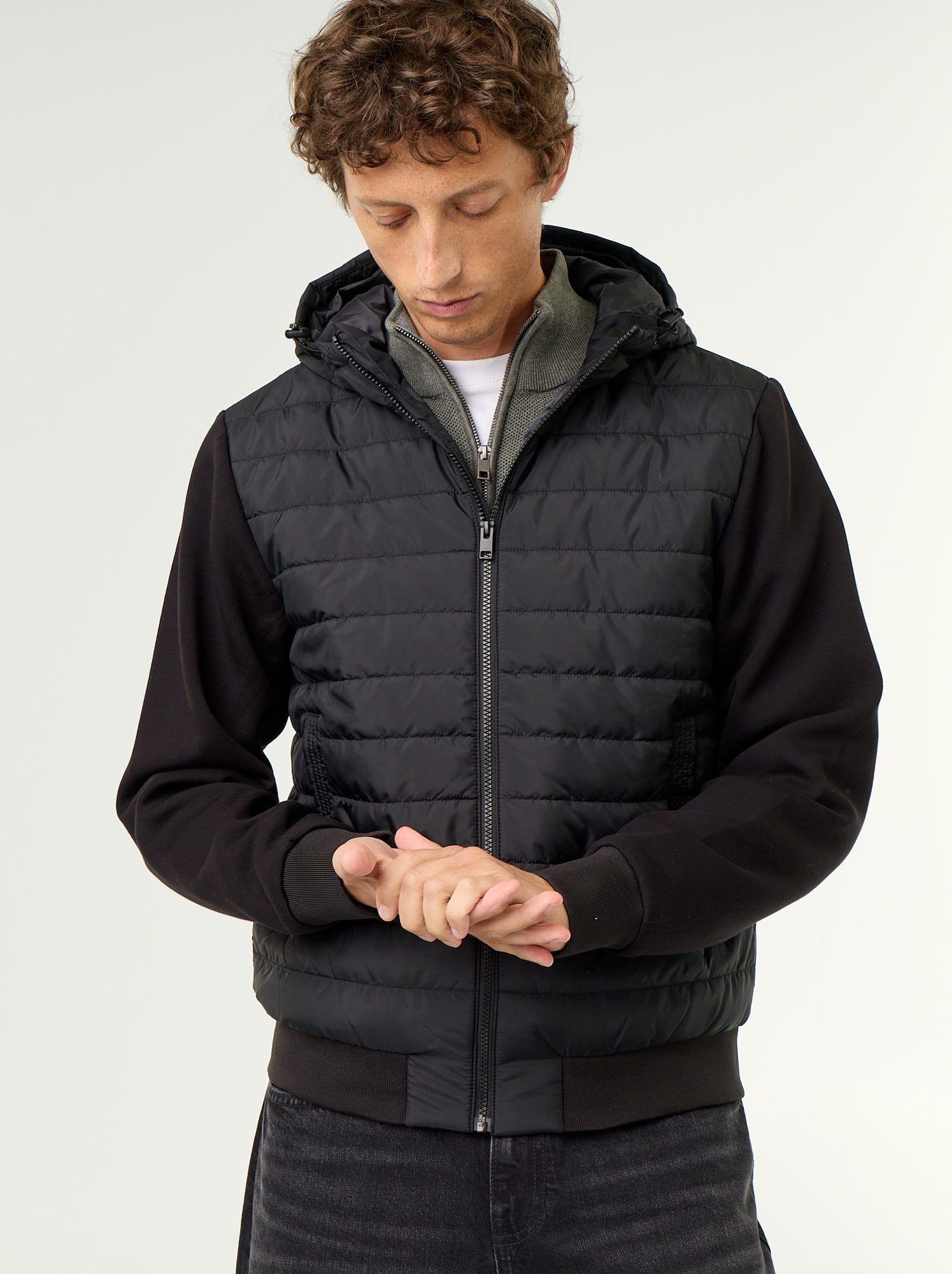 Blouson à capuche zippé bi-matière - Noir