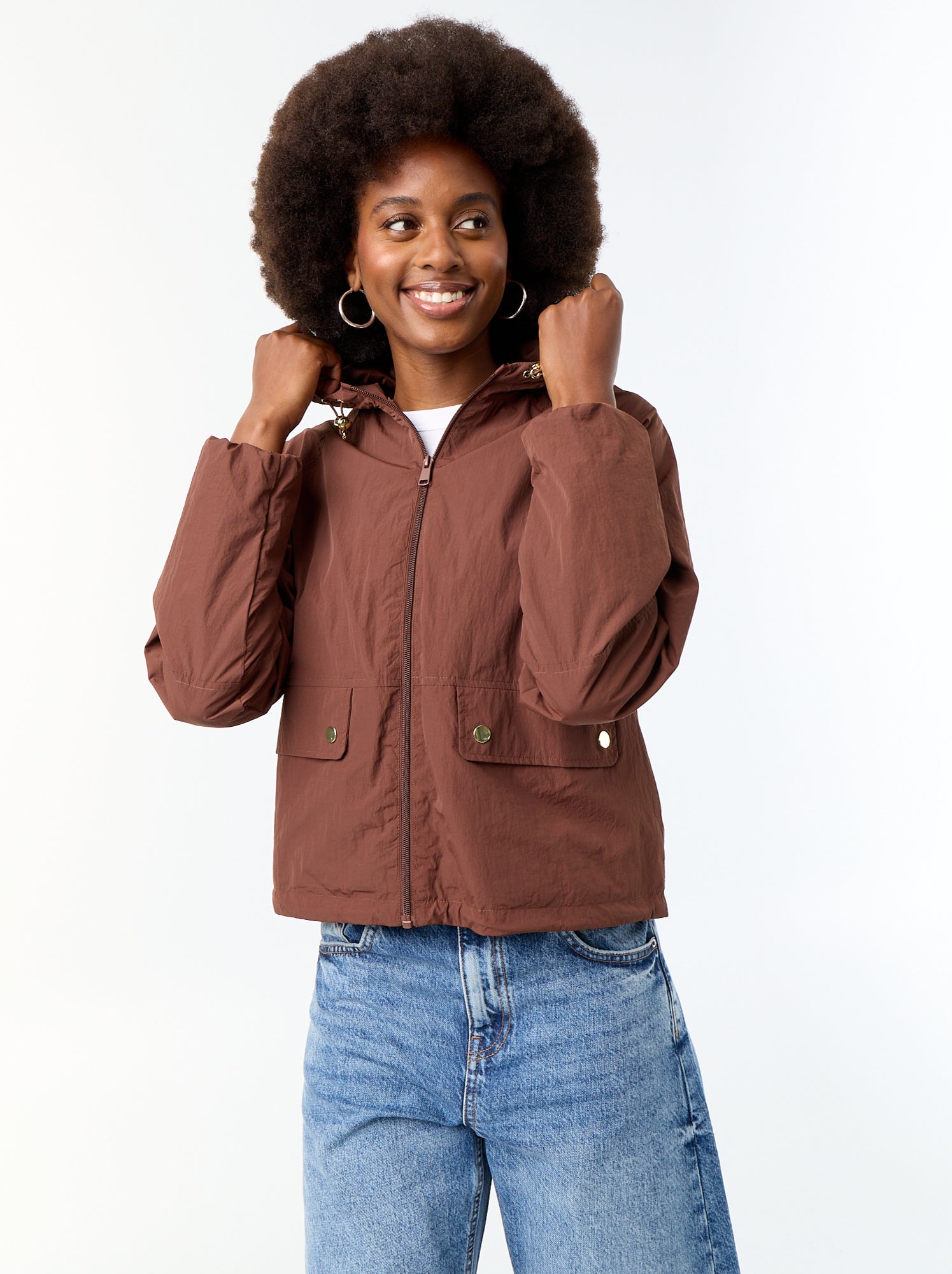 Blouson coupe-vent à capuche avec poches à rabat - Marron