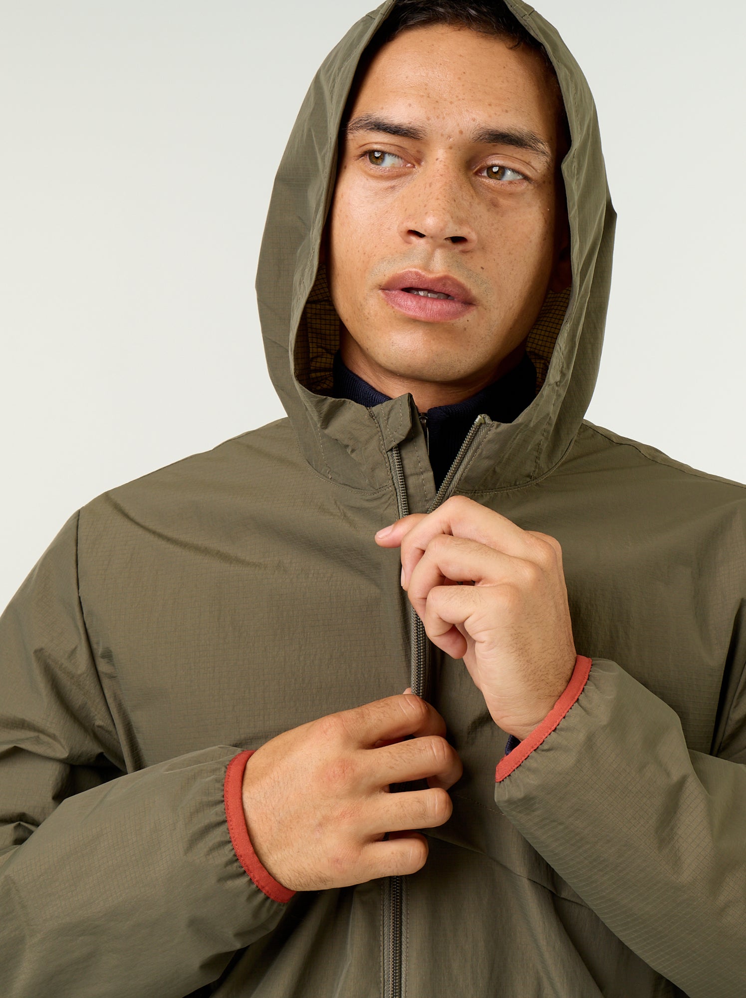 Blouson coupe-vent à capuche déperlant - Kaki