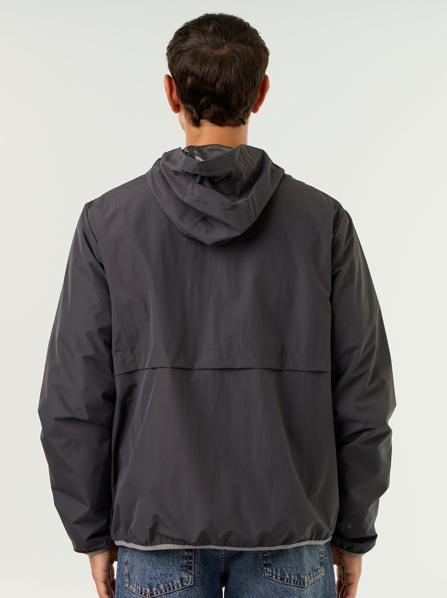 Blouson coupe-vent à capuche déperlant - Noir