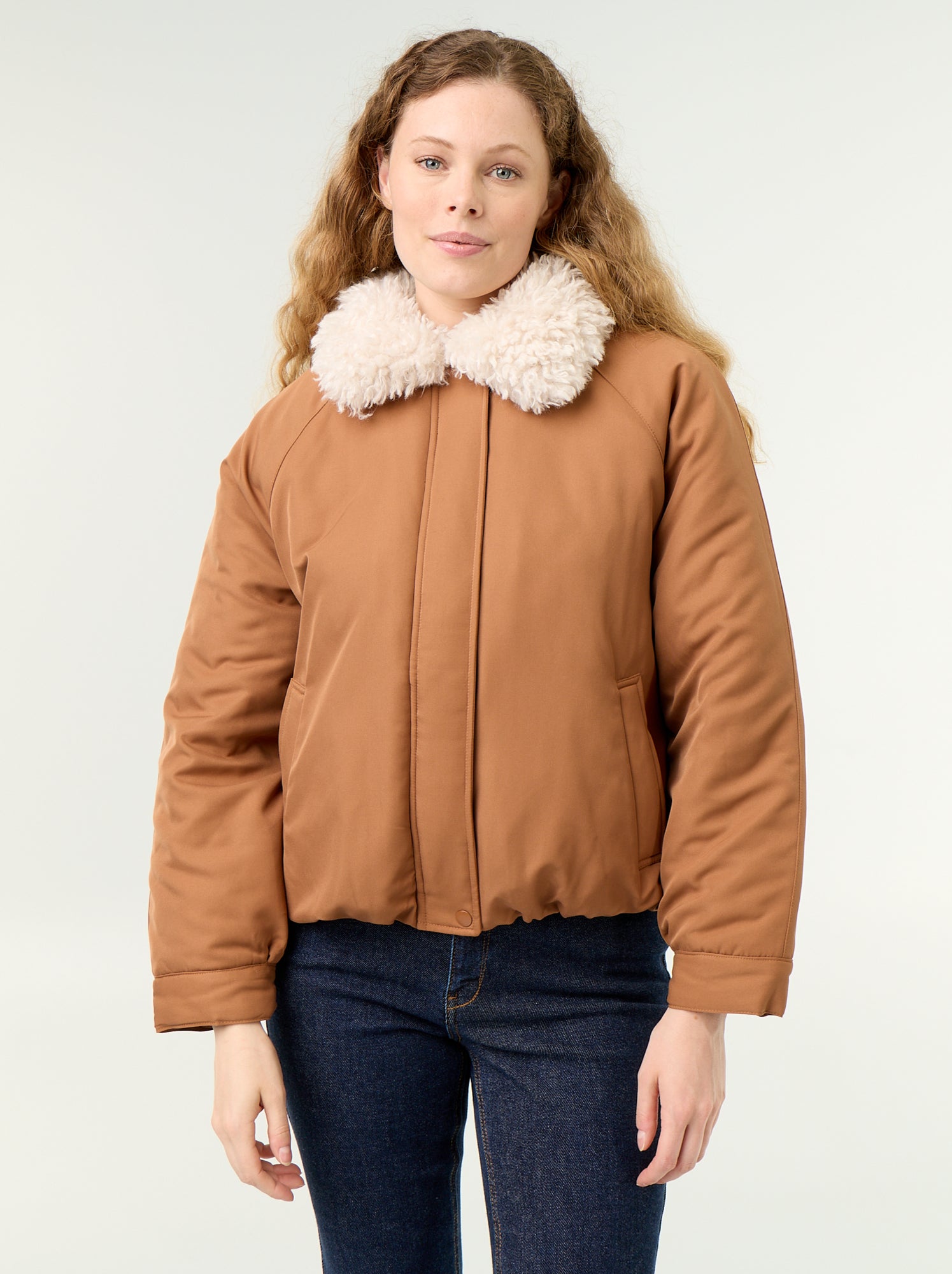 Blouson court avec col effet moutonné - Marron