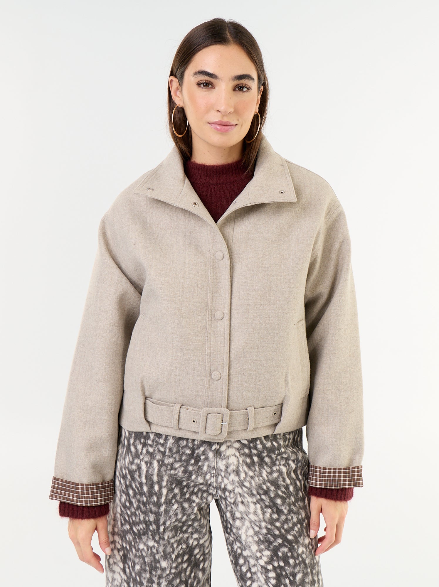 Blouson court effet lainage avec ceinture intégrée - Beige