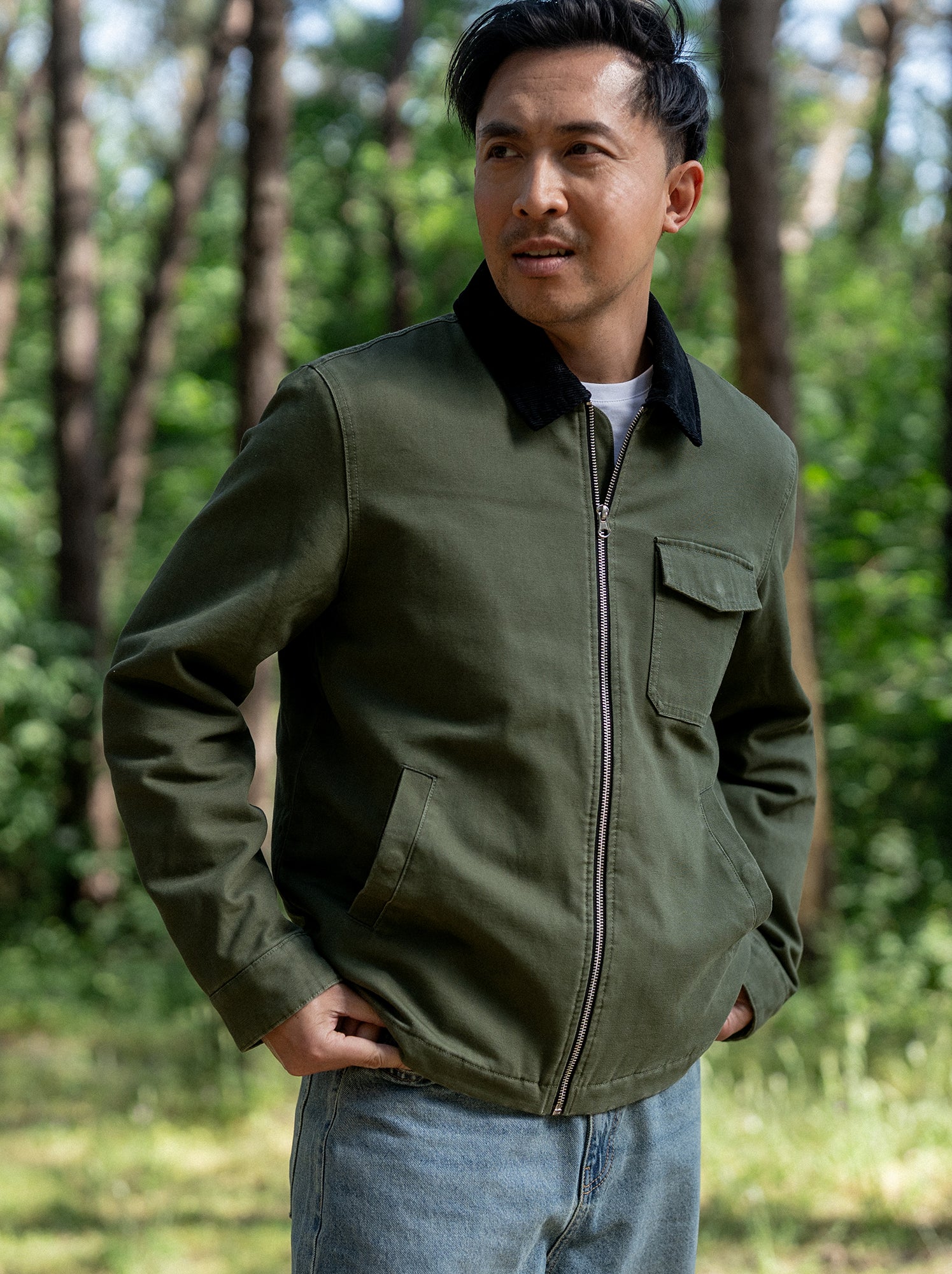 Blouson court zippé avec col contrasté en velours - Vert
