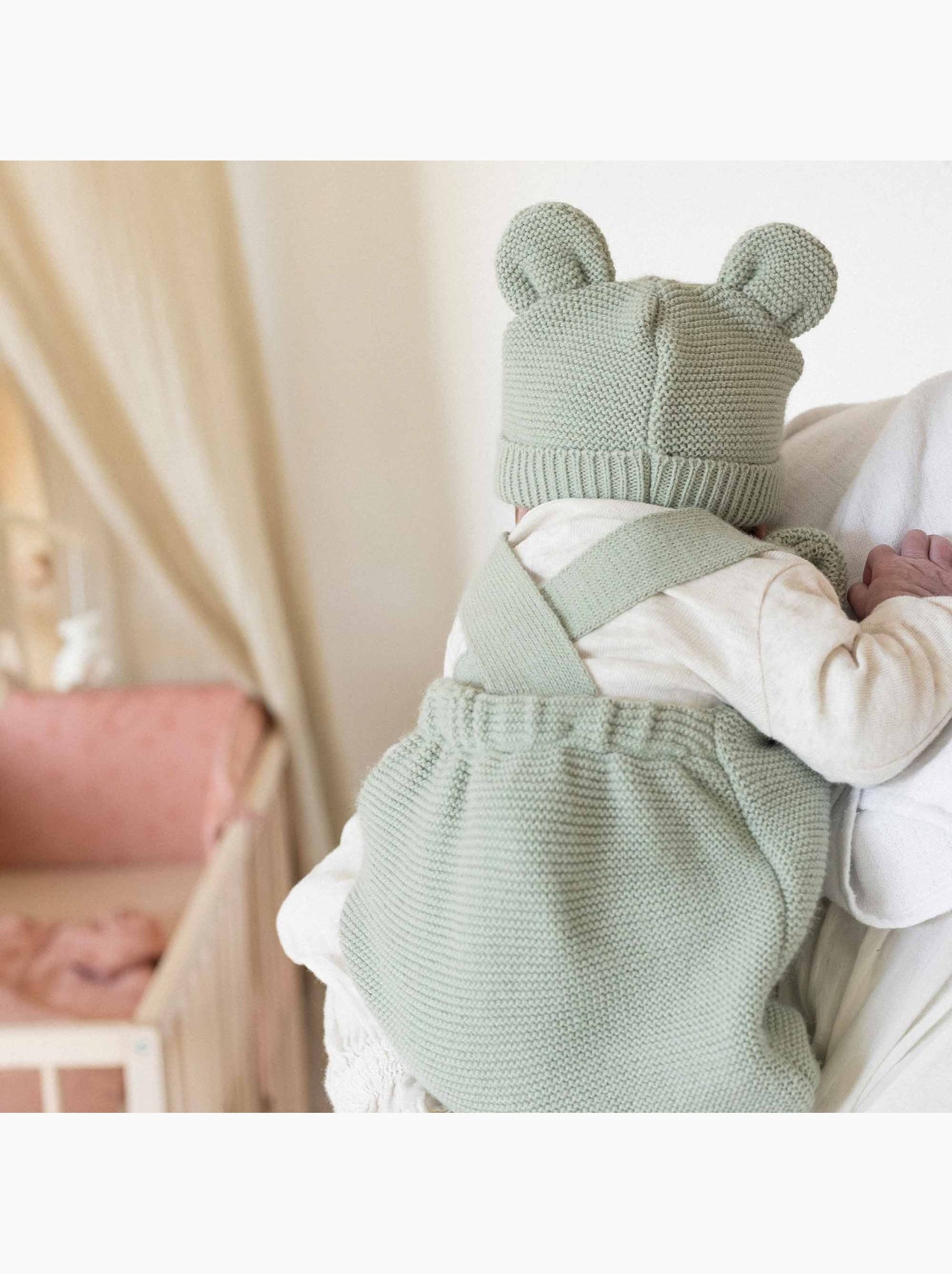 Bonnet en maille avec des petites oreilles - Vert clair